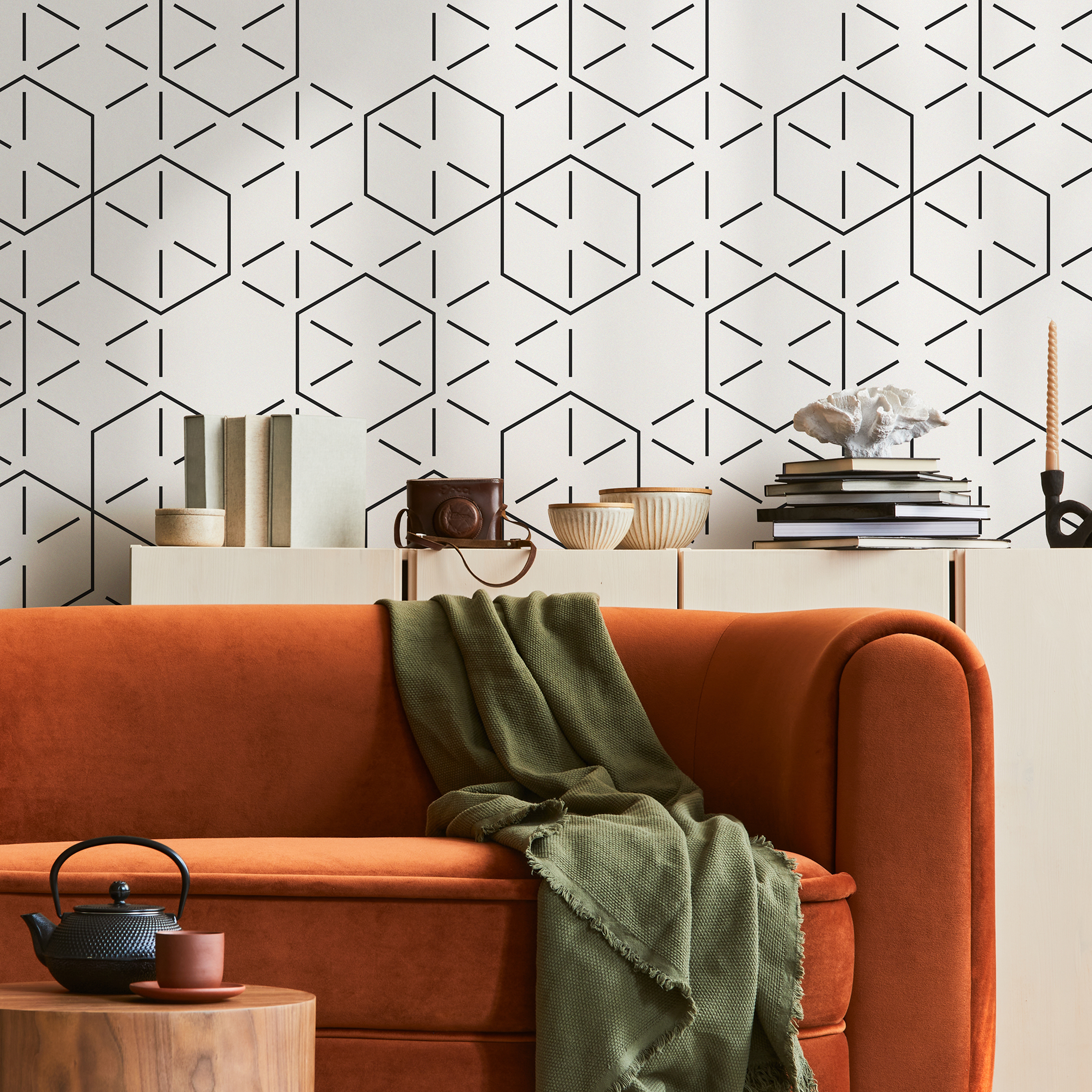 Geometric Wallpaper With A Hexagonal Line Pattern In Black - B153