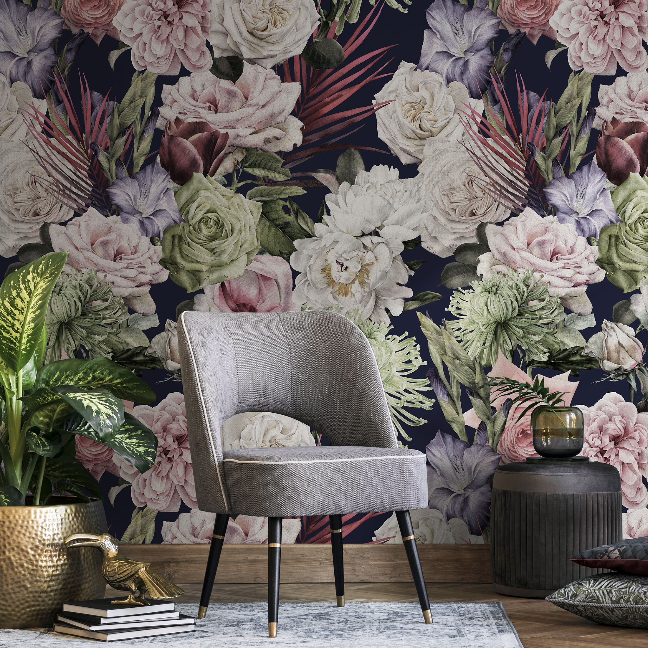 Floral Wallpaper With A Dramatic Bouquet Of Roses In Navy, Pink, And Green - B180