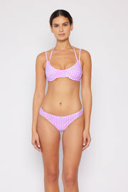 B2202-gingham Daisy Berry