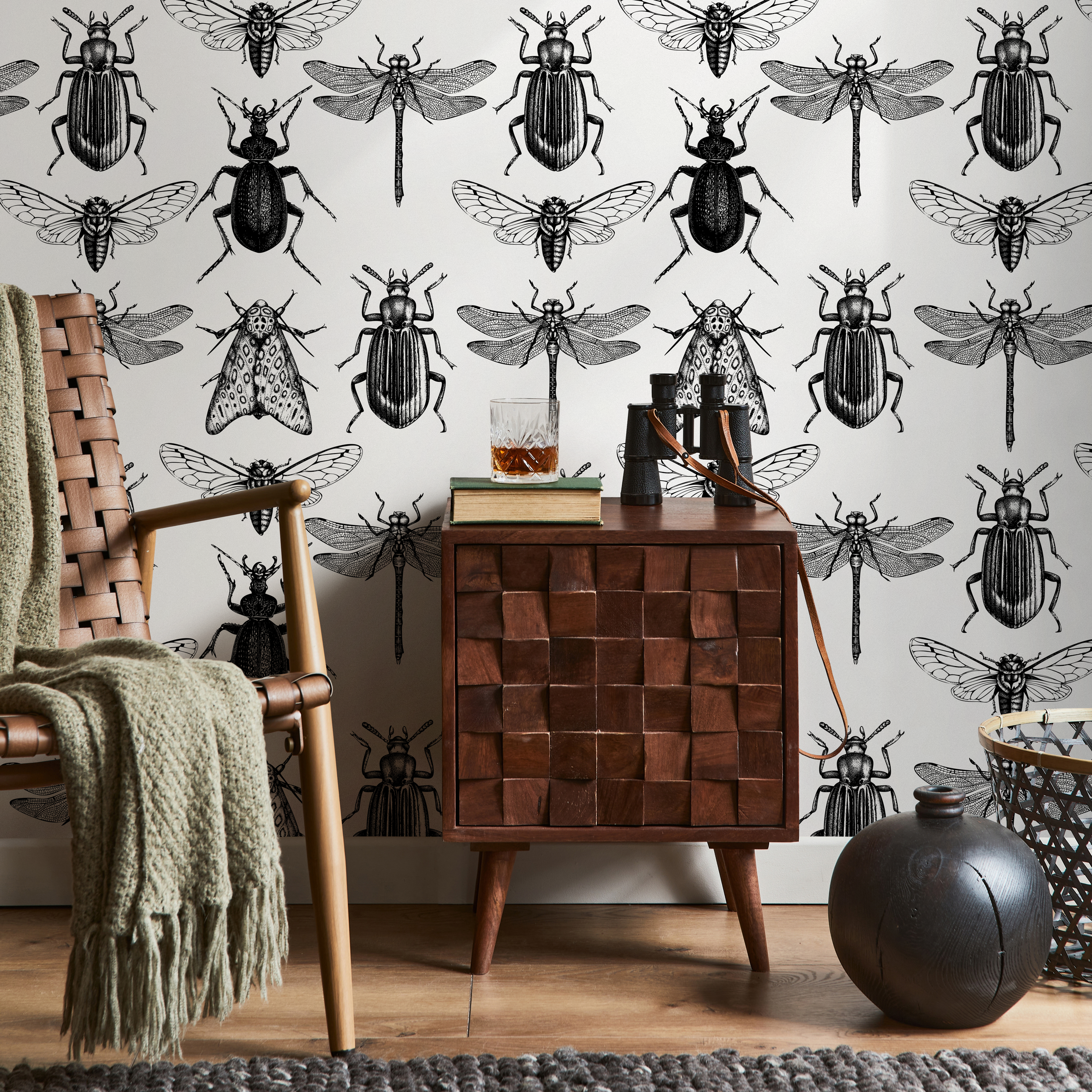 Insect Wallpaper With Vintage Entomology Illustrations In Black And White - B327
