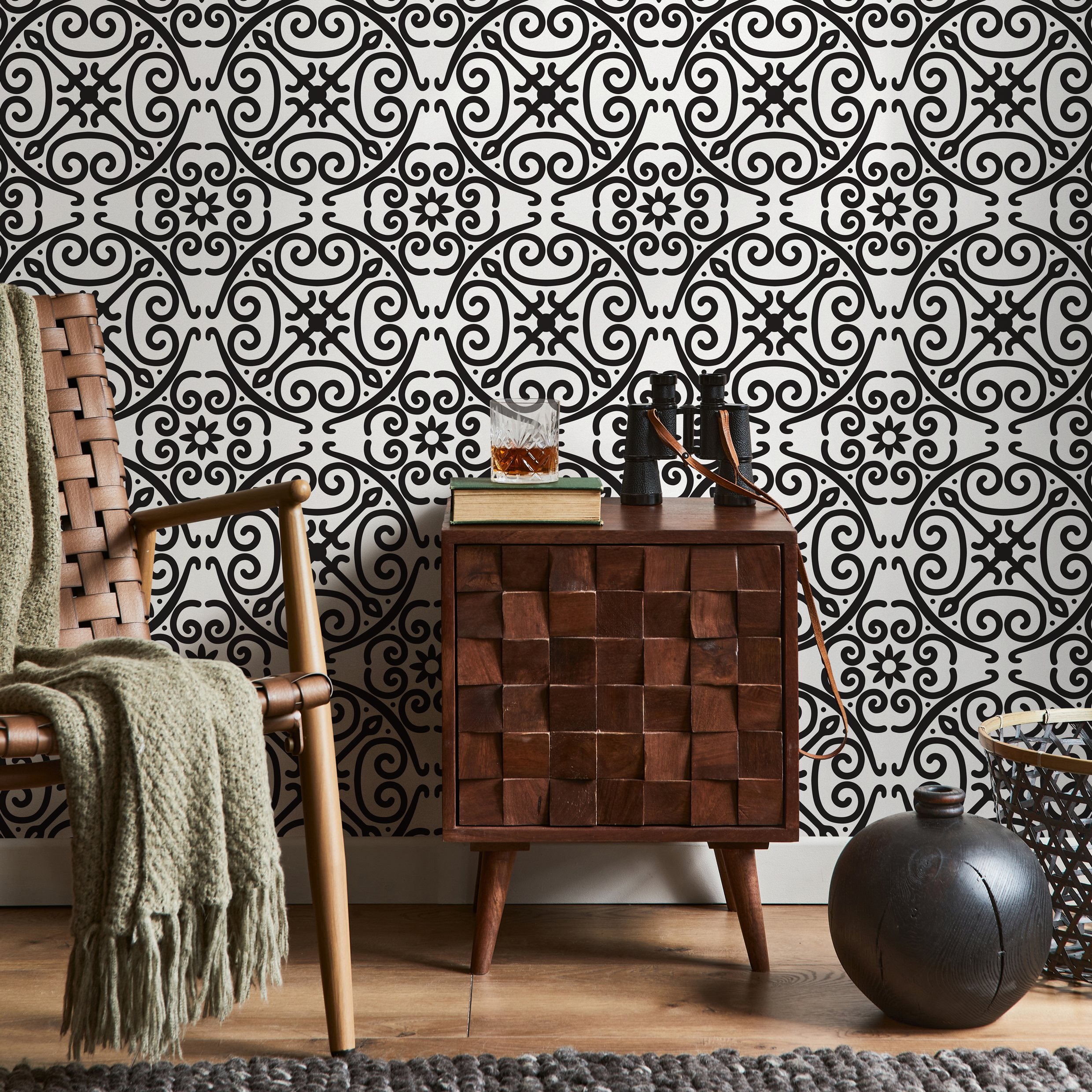 Geometric Wallpaper With An Intricate Scrollwork Motif In Black And White - B340