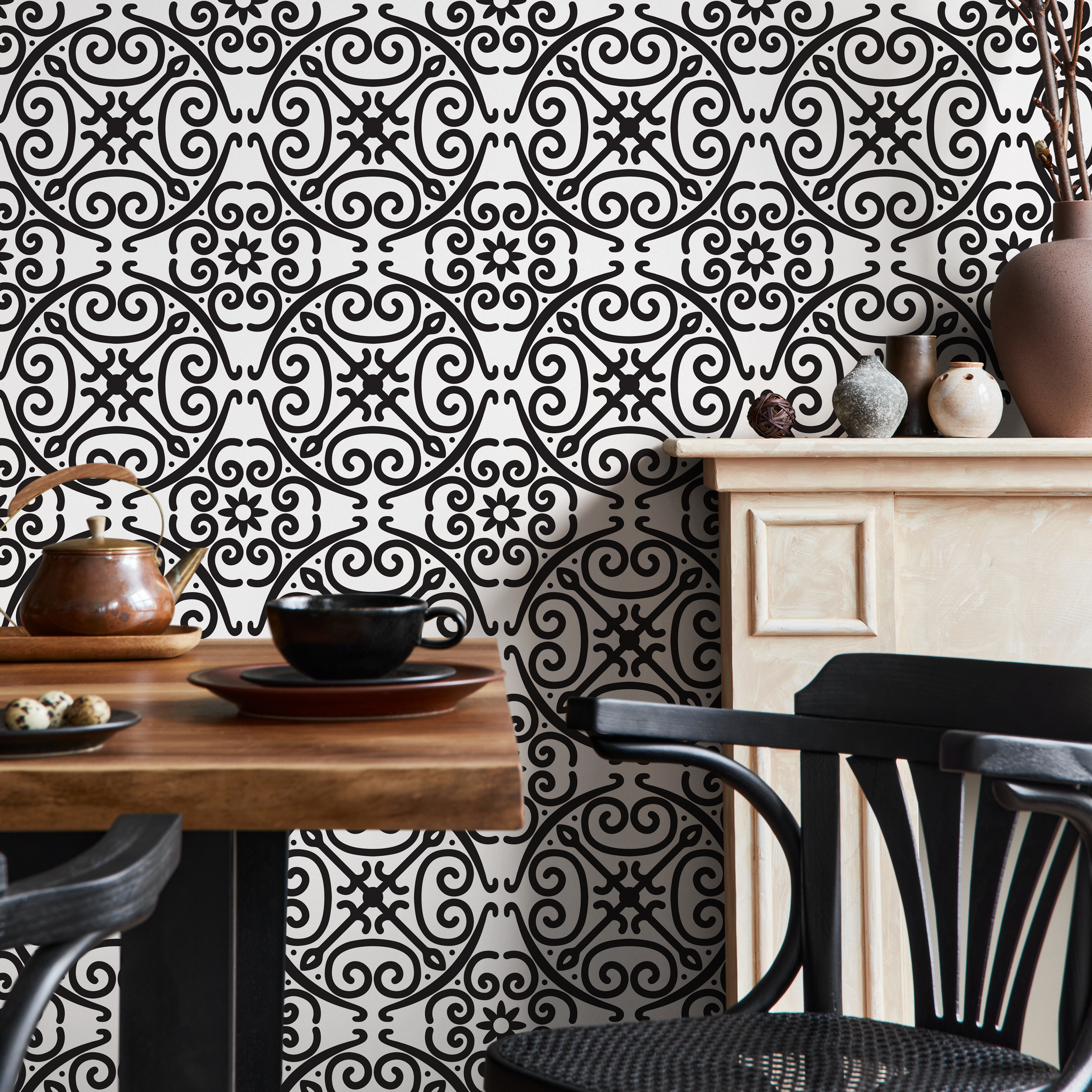 Geometric Wallpaper With An Intricate Scrollwork Motif In Black And White - B340