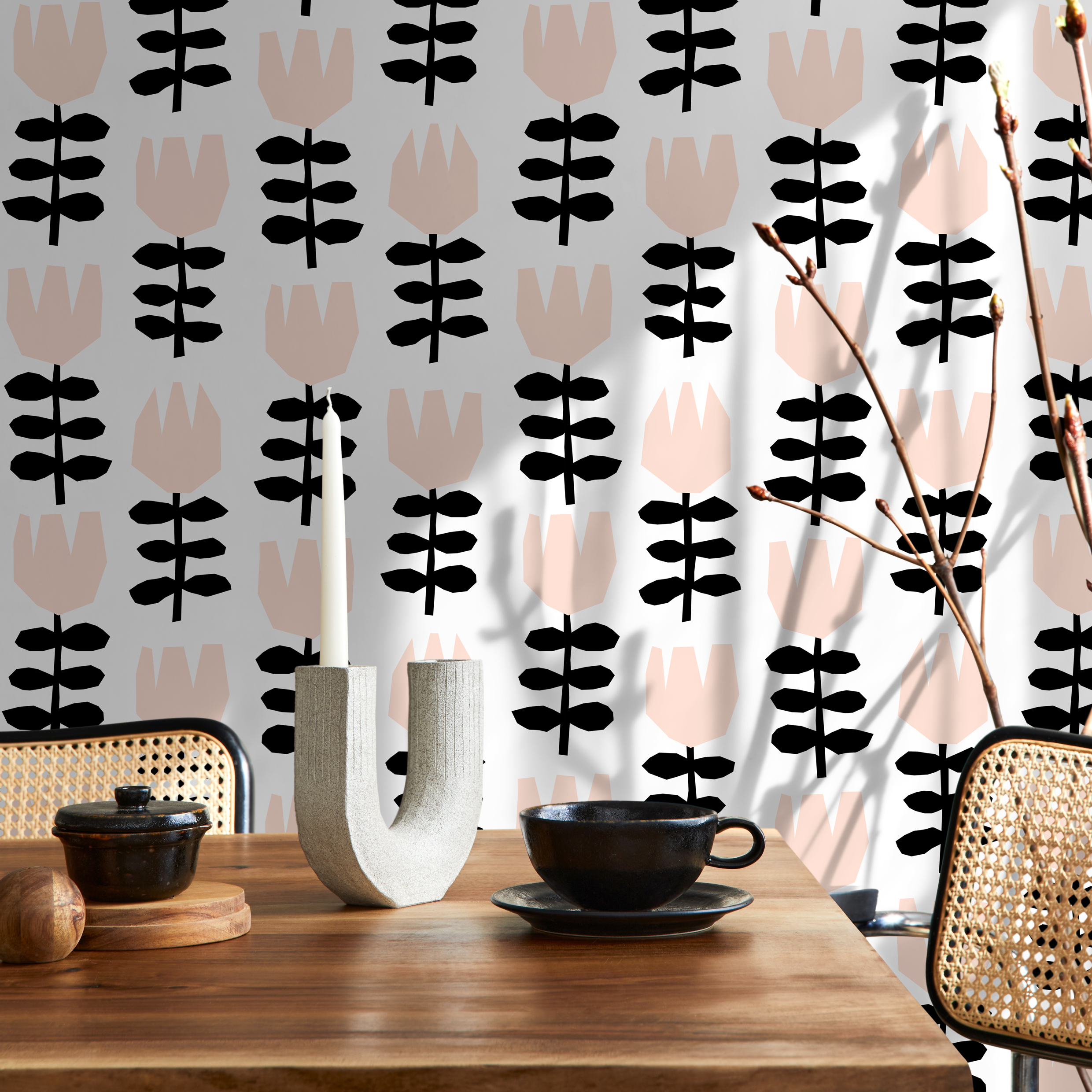 Floral Wallpaper Featuring Stylized Tulips In Pink And Black - B376