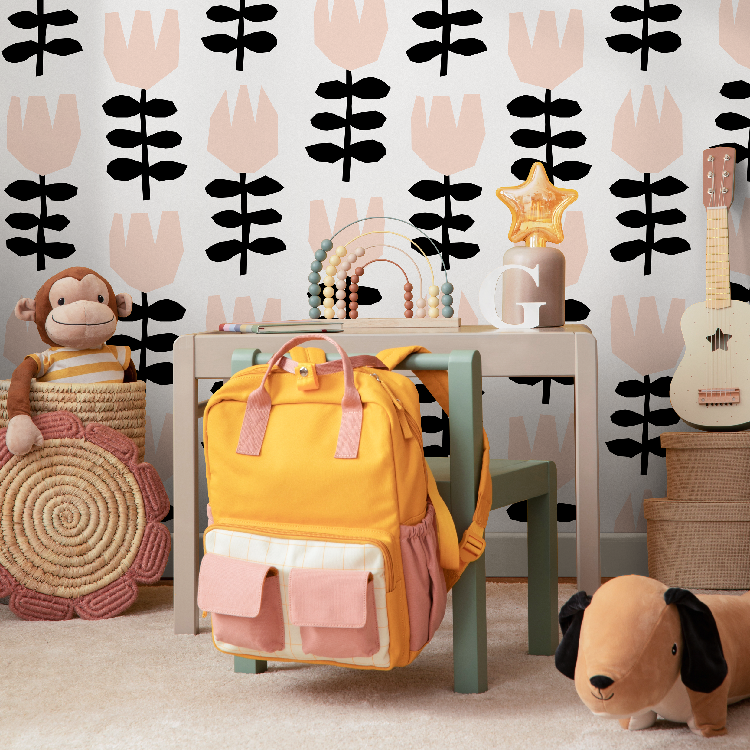 Floral Wallpaper Featuring Stylized Tulips In Pink And Black - B376