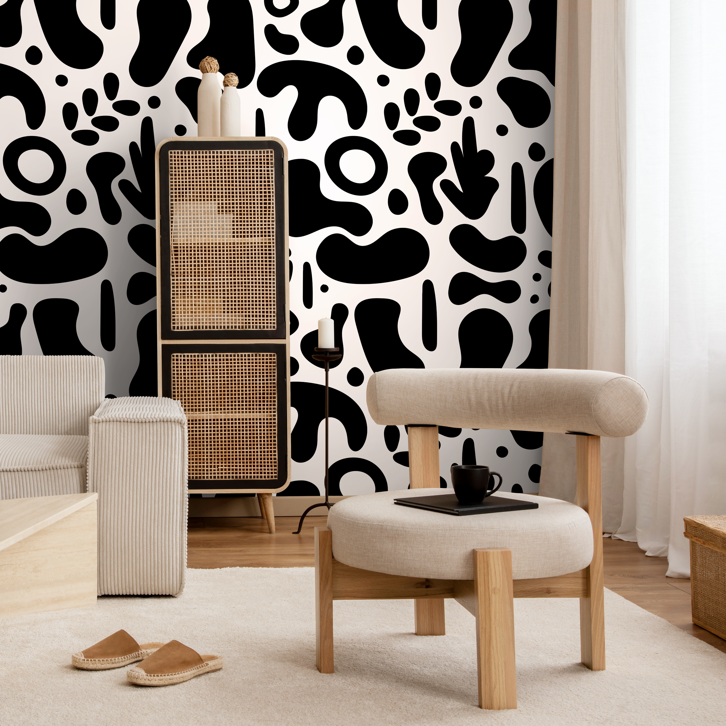 Abstract Wallpaper With Bold Organic Shapes In Black And White - B565