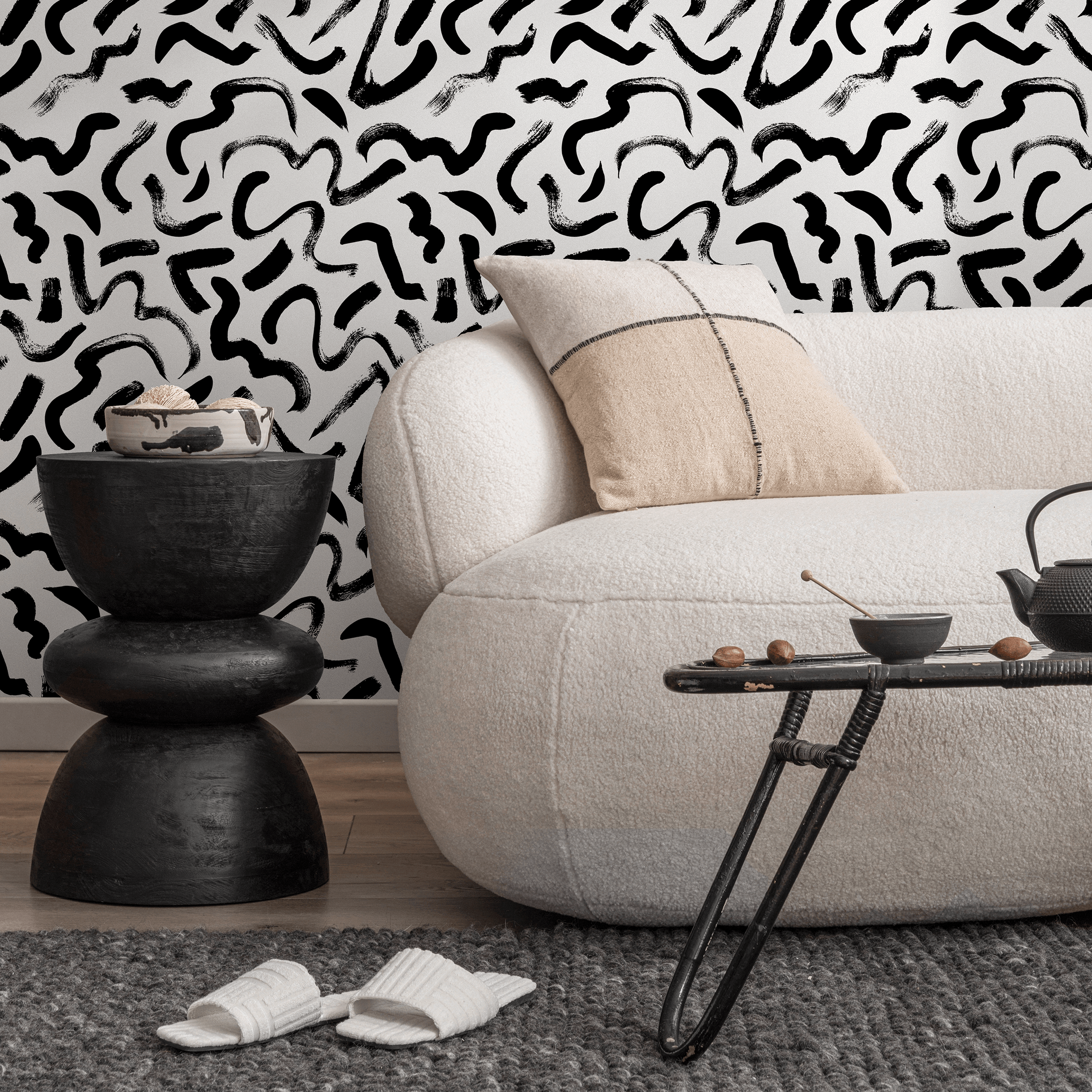 Abstract Wallpaper With A Bold Brushstroke Motif In Black And White - B594