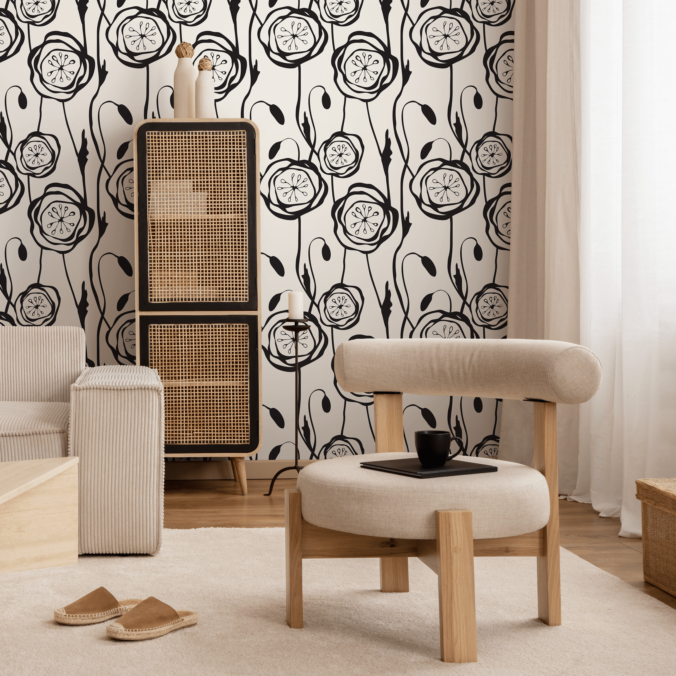 Floral Wallpaper With A Bold Poppy Outline In Black And White - B605