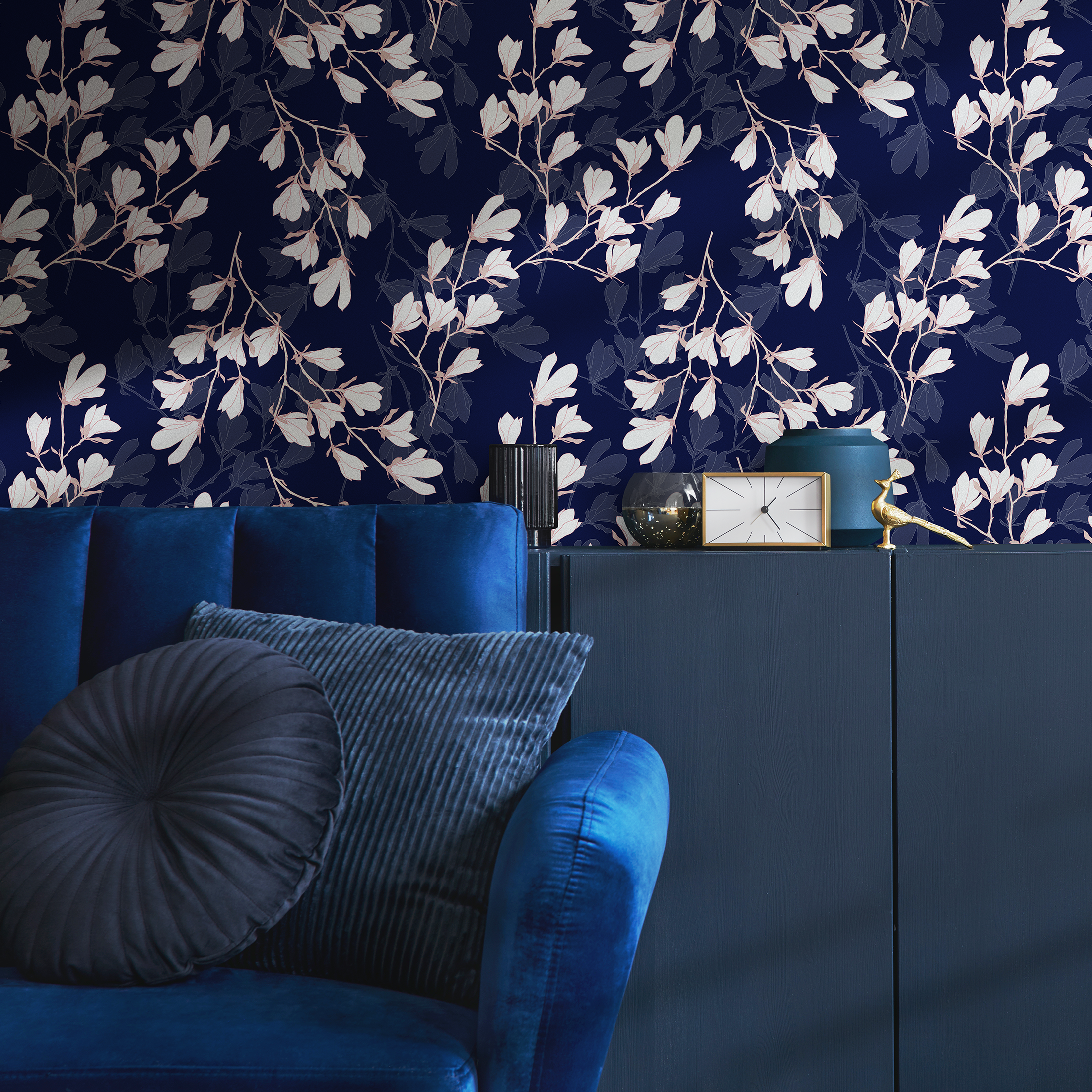 Floral Wallpaper With Magnolia Blossoms In Navy Blue And White - B632