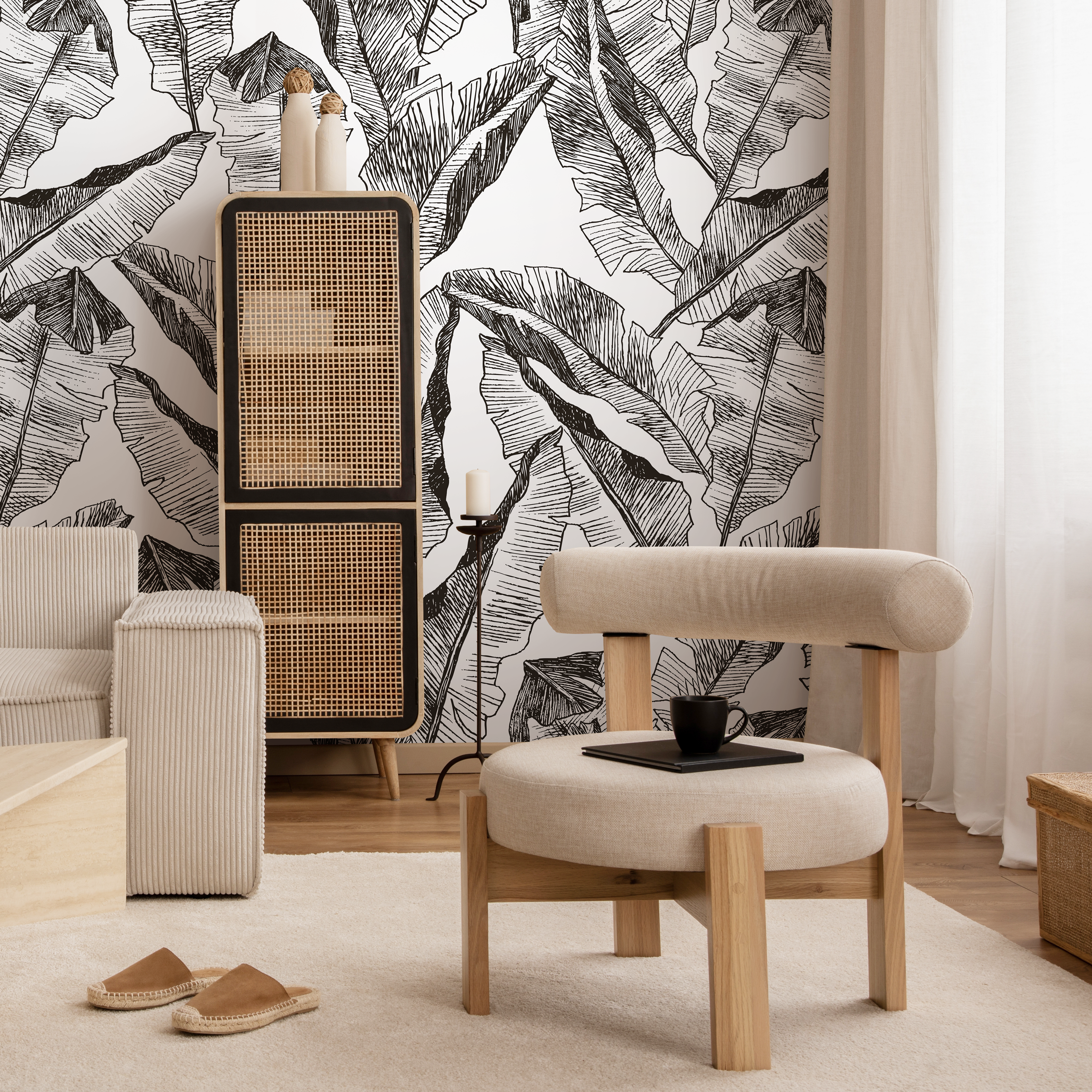 Botanical Wallpaper With Hand-drawn Banana Leaves In Black And White - B722