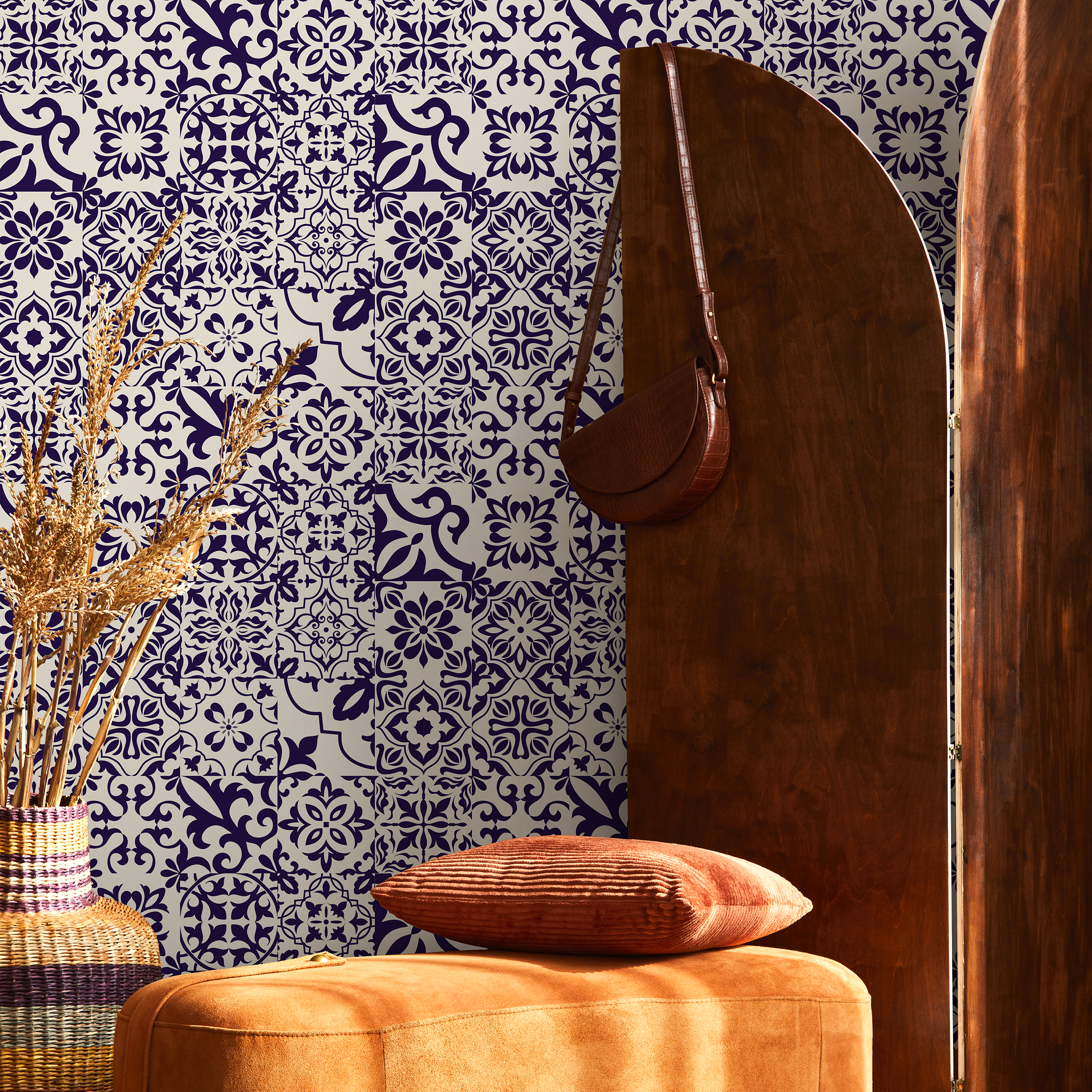 Tile Wallpaper With Ornate Mediterranean Motifs In Navy Blue - B753