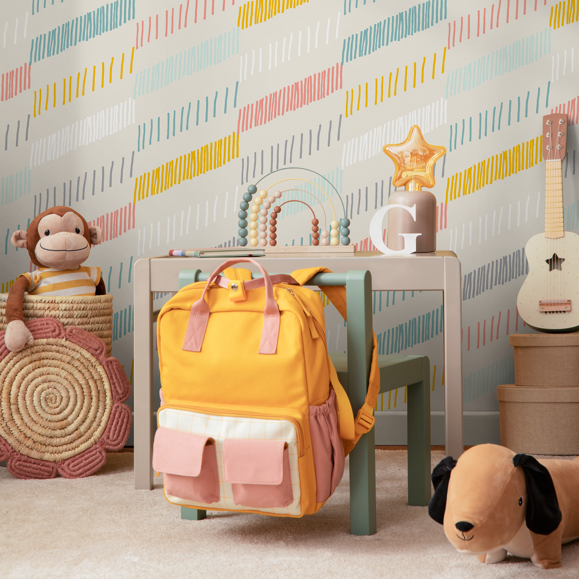 Abstract Wallpaper With Dashed Diagonal Lines In Yellow, Pink, And Blue - B812