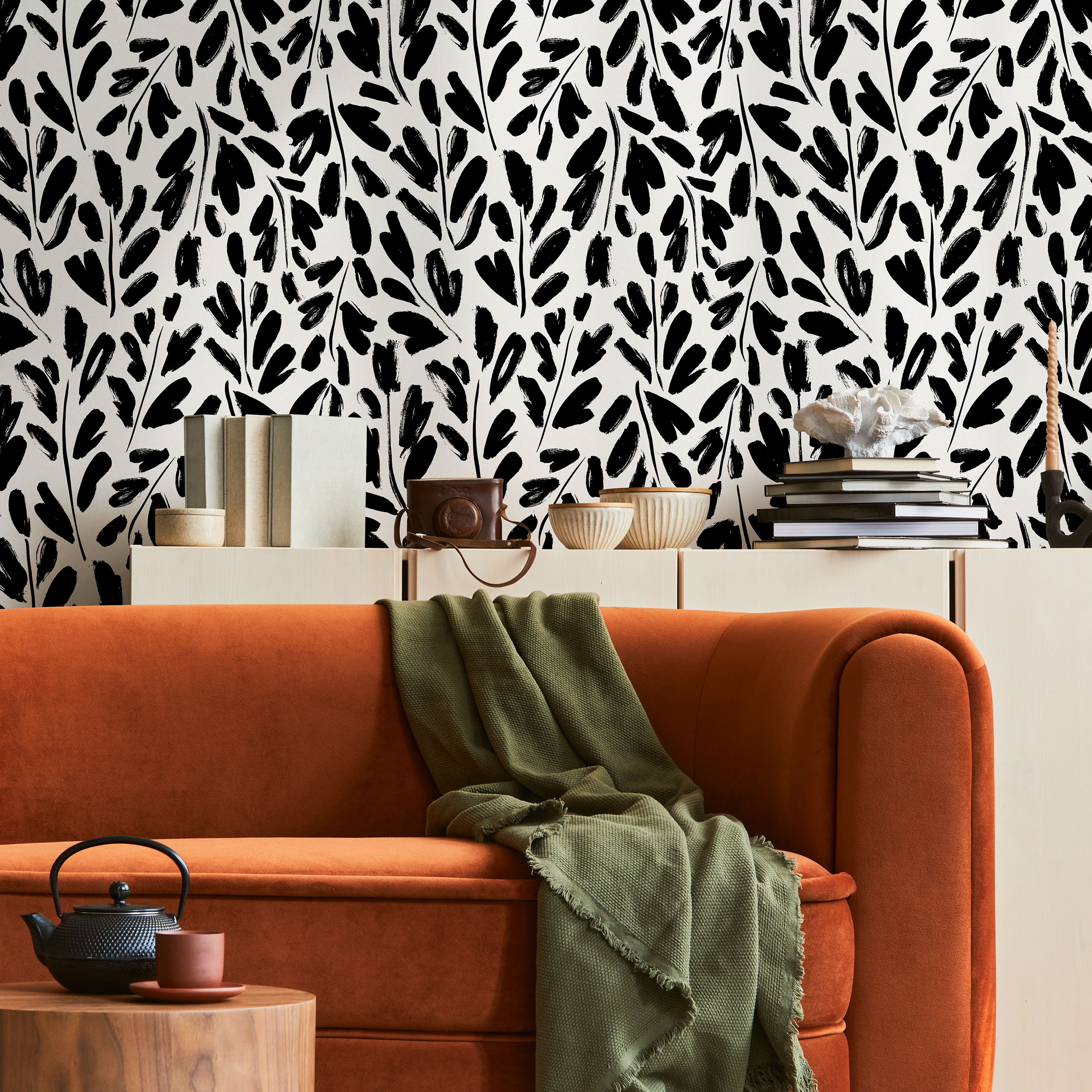 Abstract Wallpaper With Painted Leafy Brushstrokes In Black And White - B910