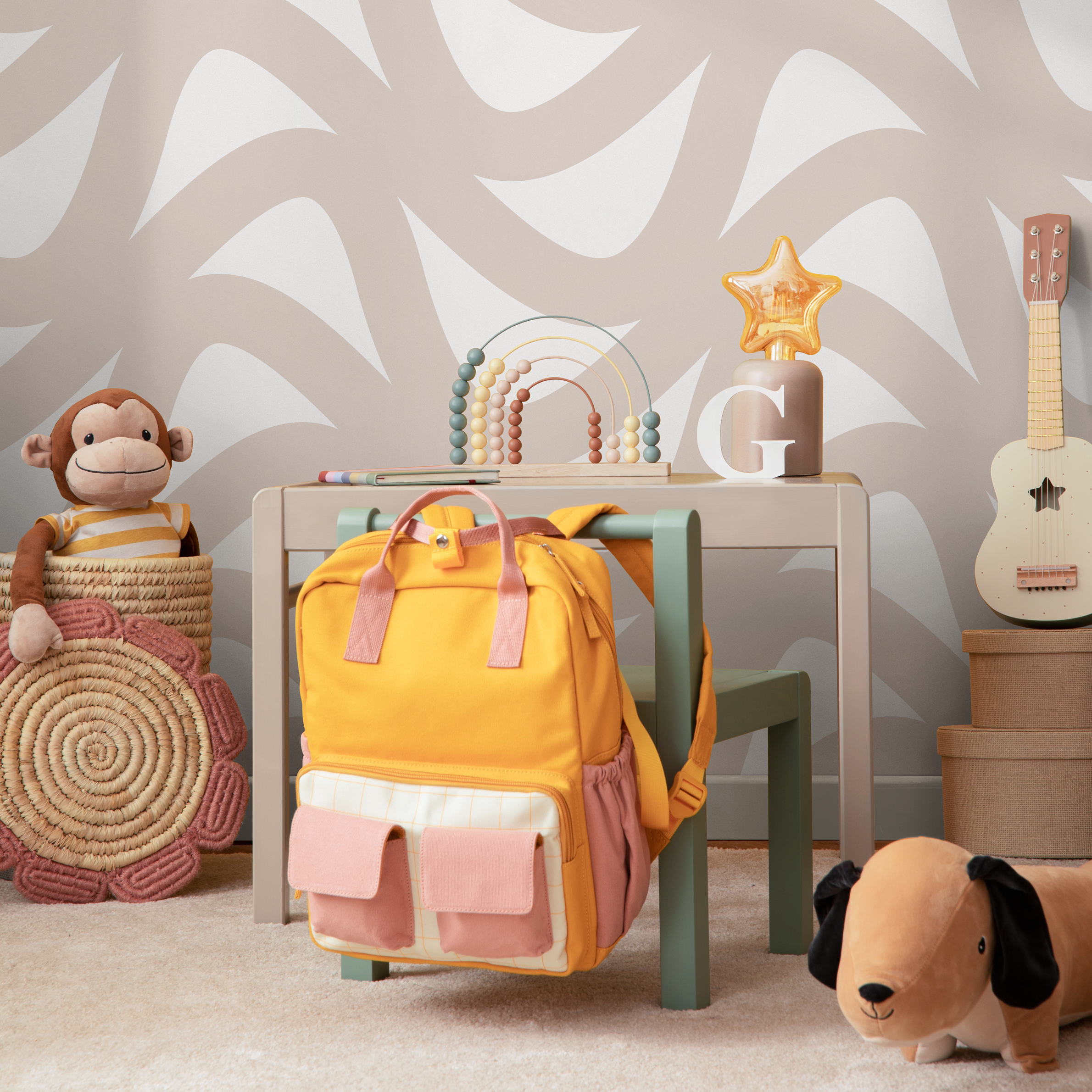 Abstract Wallpaper With A Flowing Wave Motif In Beige And Cream - B945