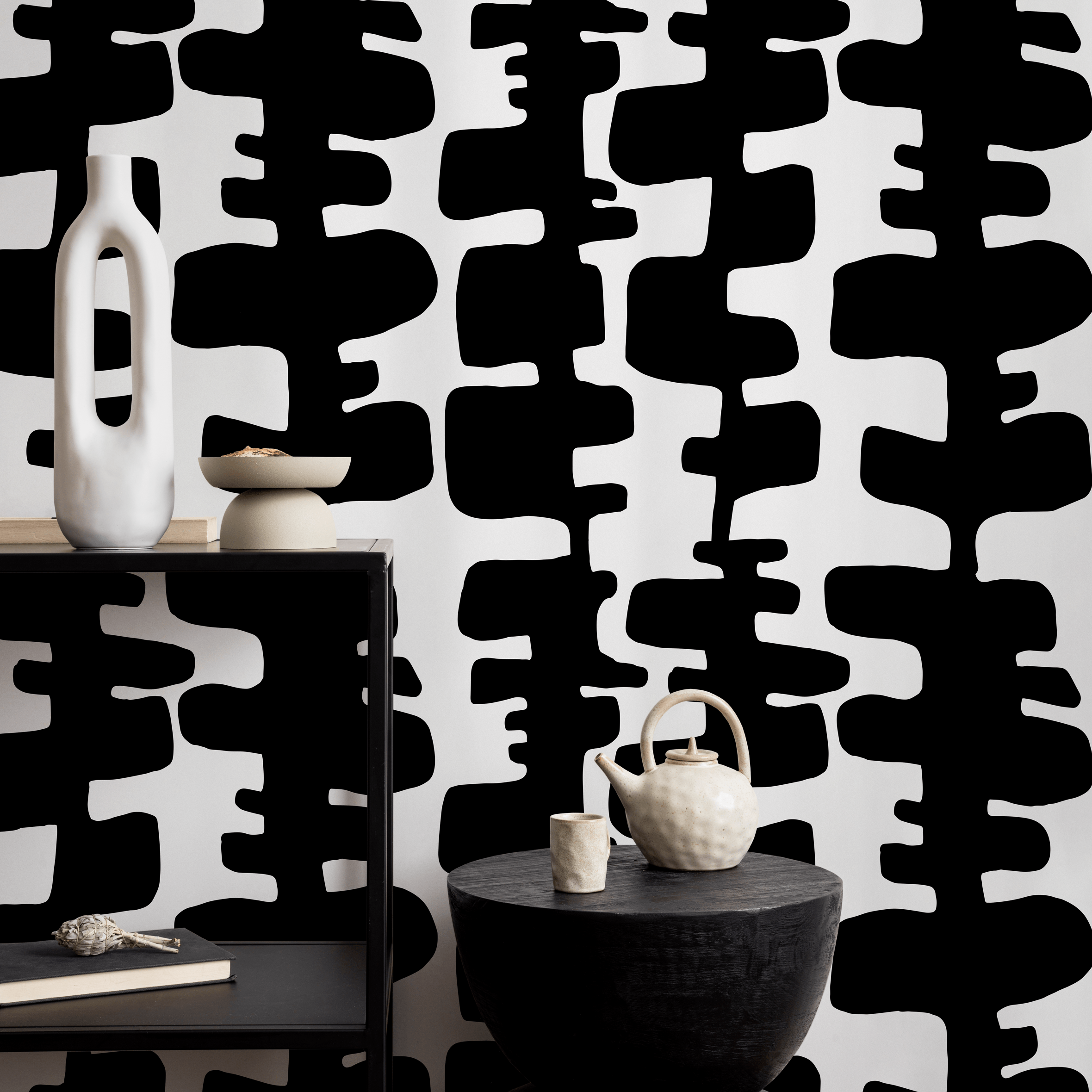 Abstract Wallpaper With Interlocking Organic Shapes In Black And White - B967