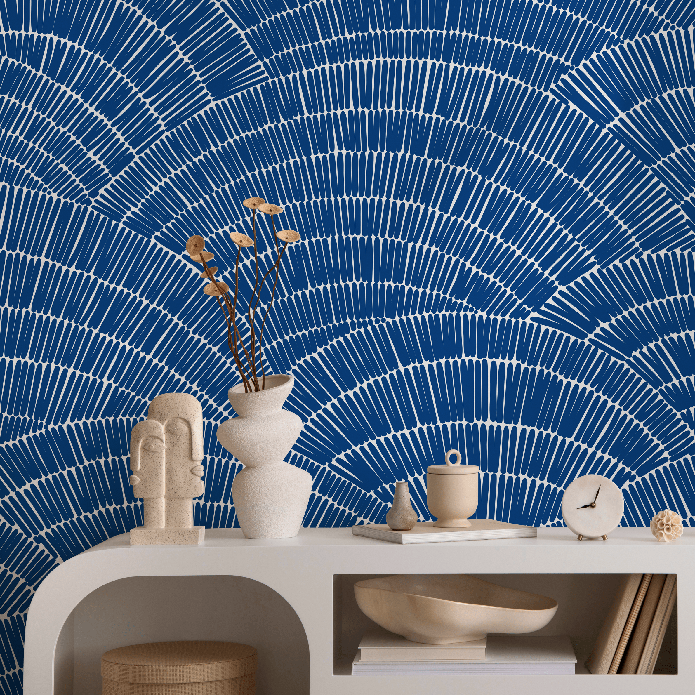 Geometric Wallpaper With An Overlapping Fan Motif In Blue And White - B973