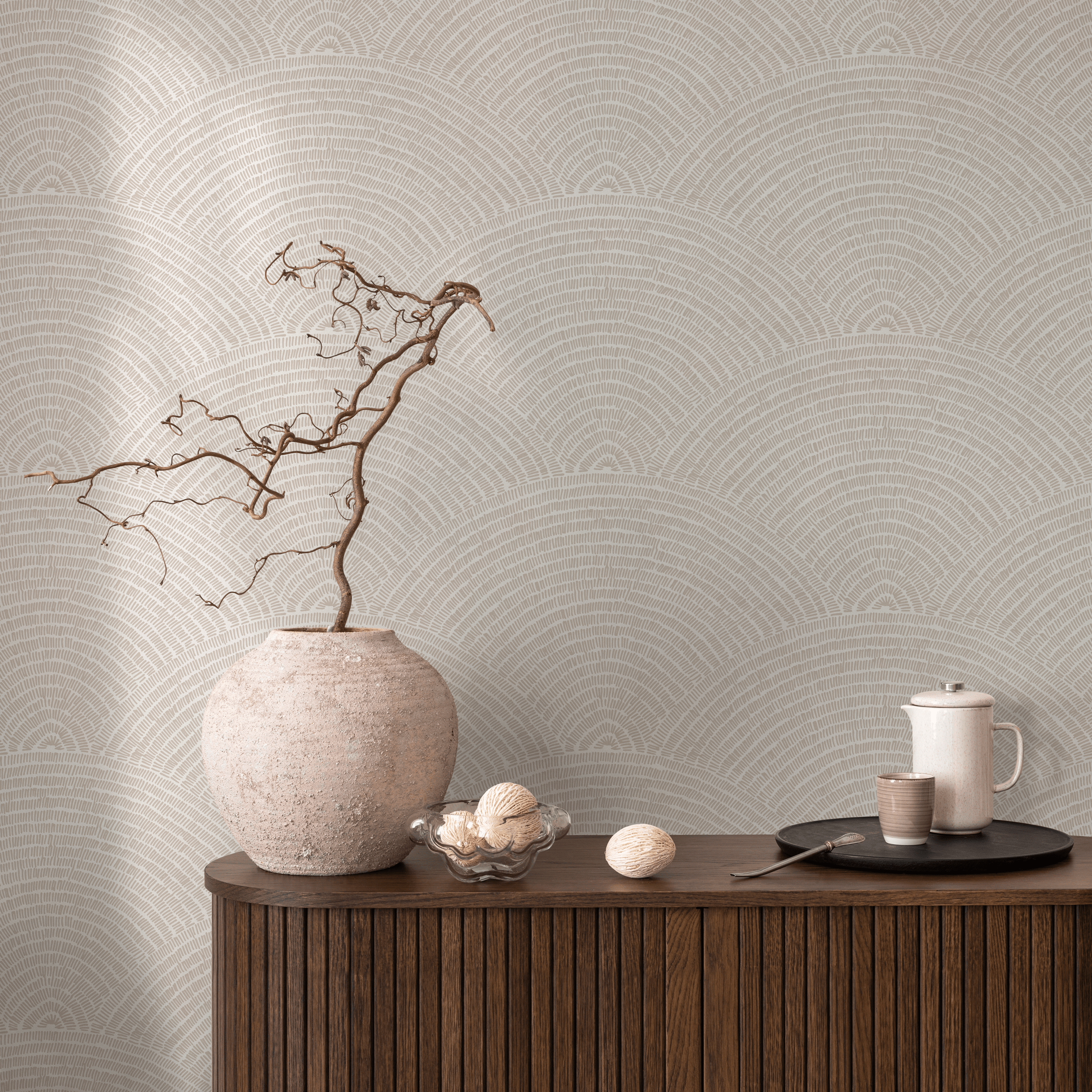 Scandinavian Wallpaper Featuring Sketched Arch Motifs In Beige And Cream - B977