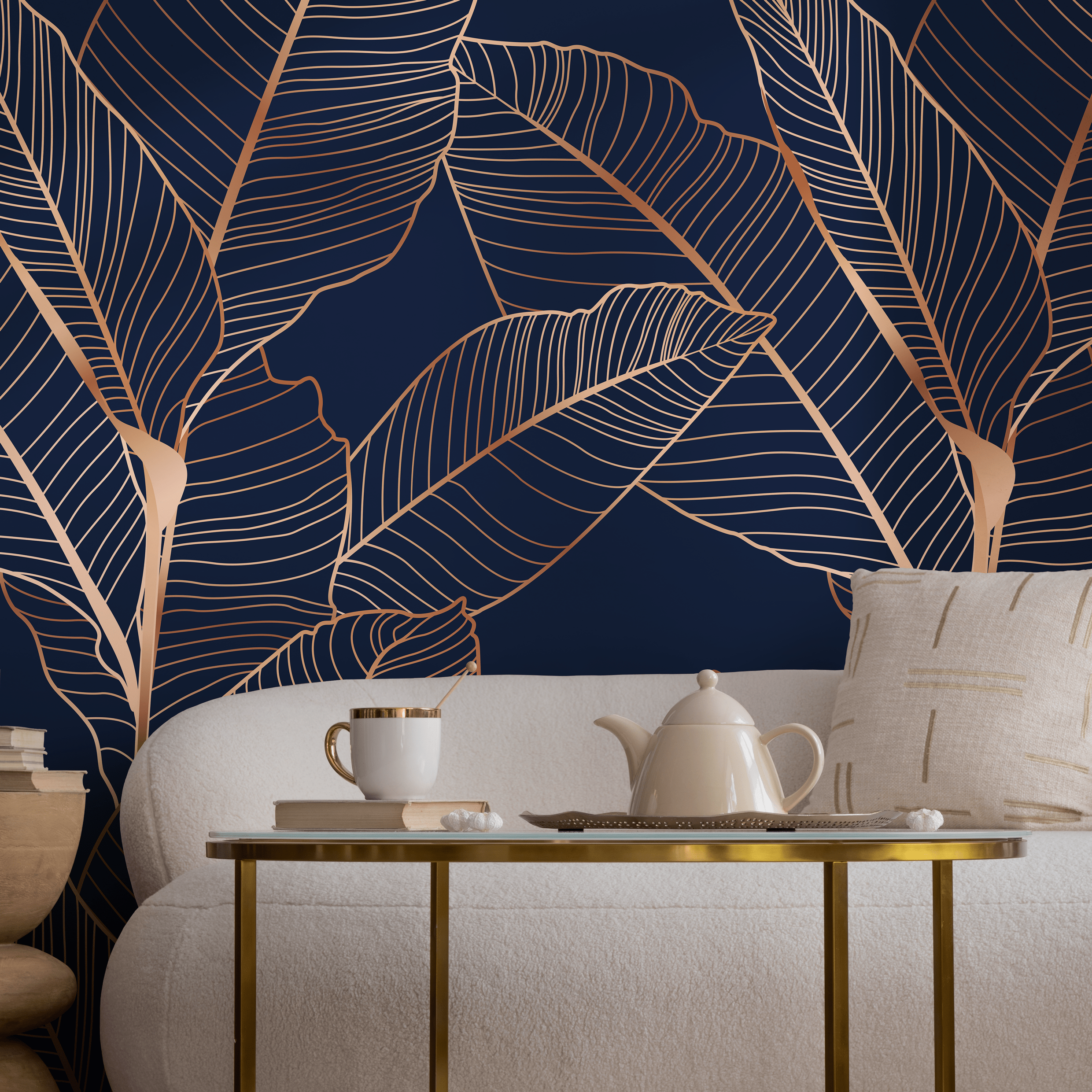 Botanical Wallpaper With An Elegant Leaf Motif In Navy Blue And Gold - B983