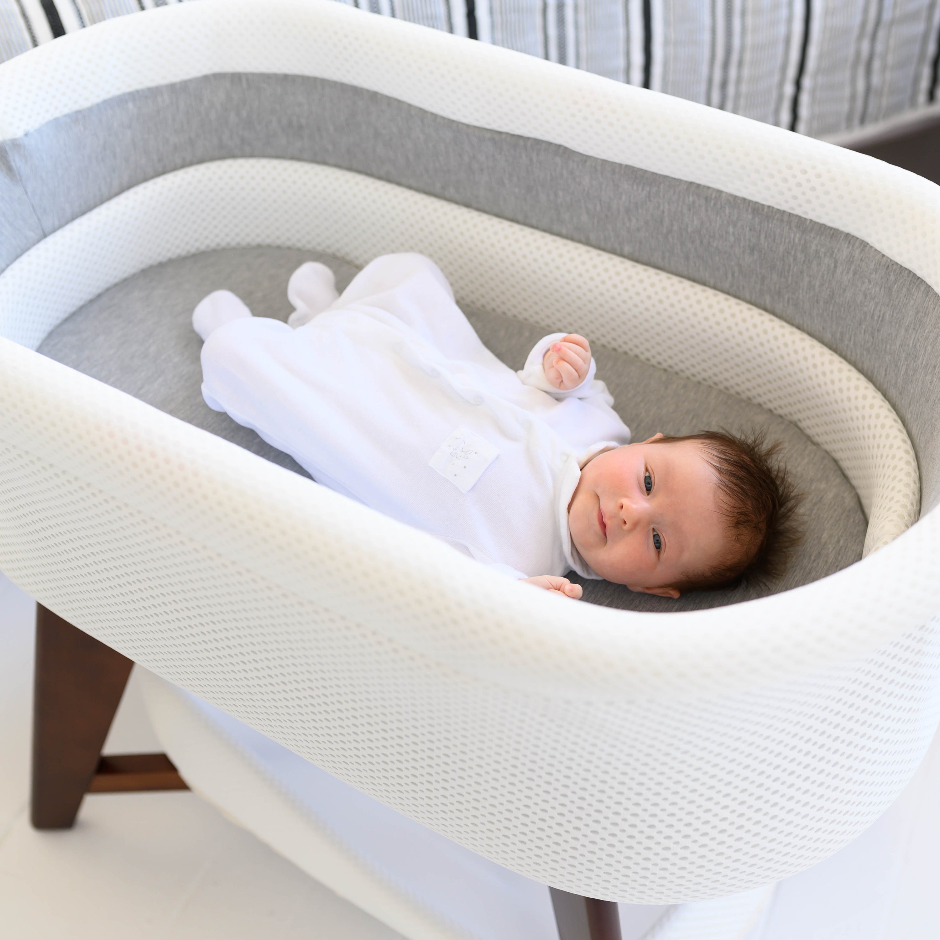 Copy Of Evi Smart Bassinet