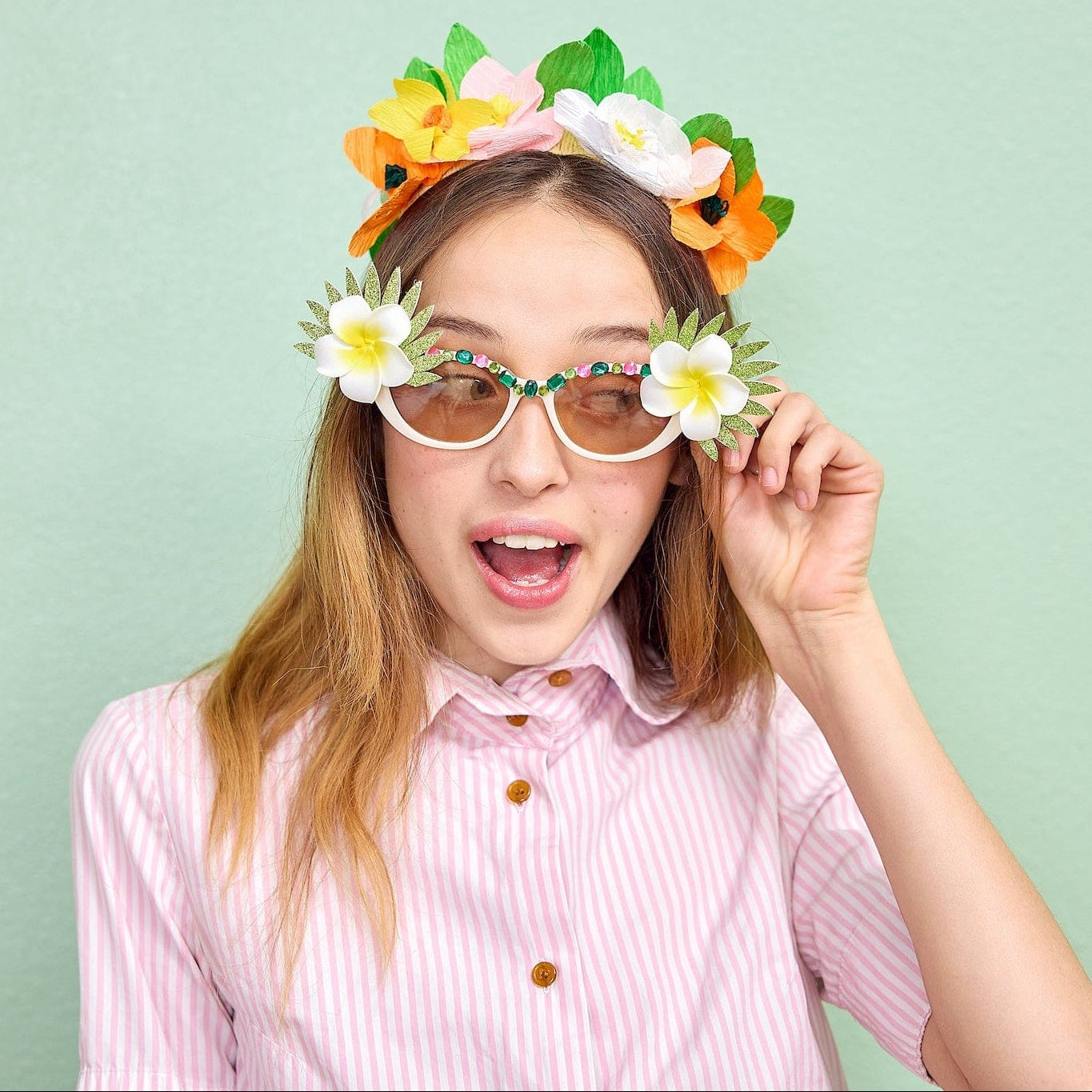 Party In The Palms Novelty Glasses