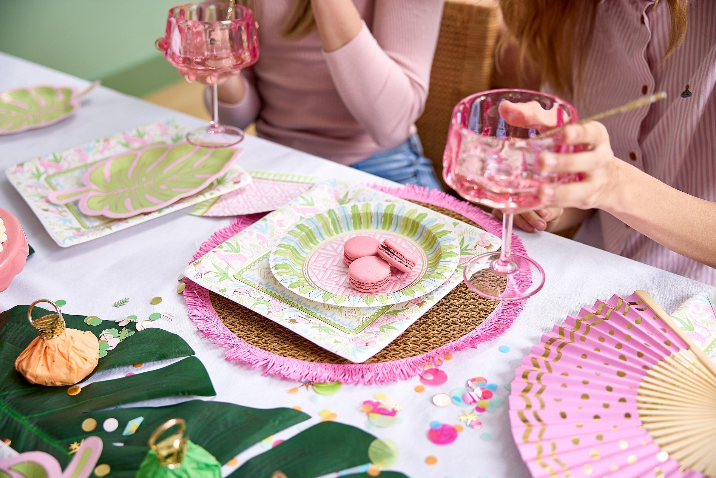 Cabana Club Fans (3 Ct)
