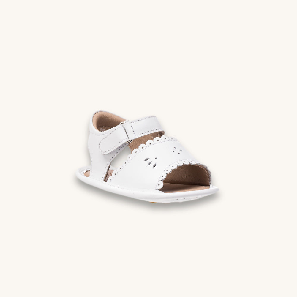 Sandal W/scallop White