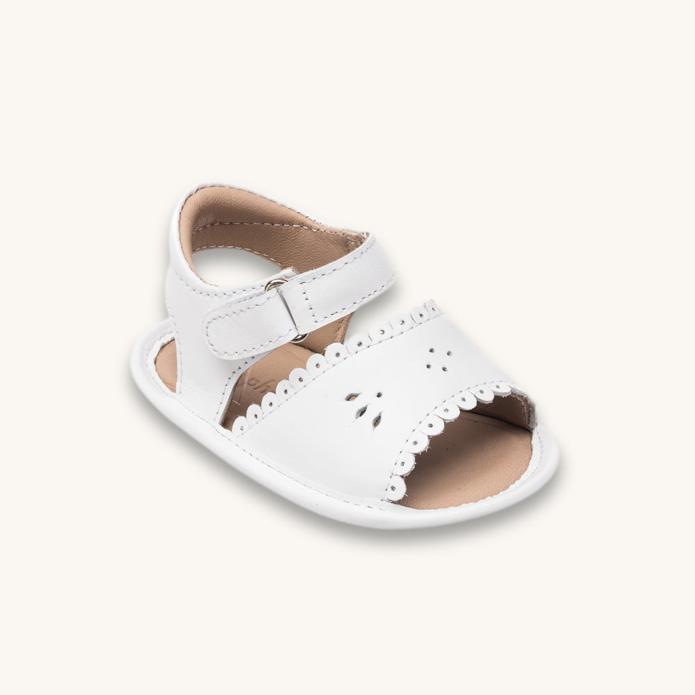 Sandal W/scallop White