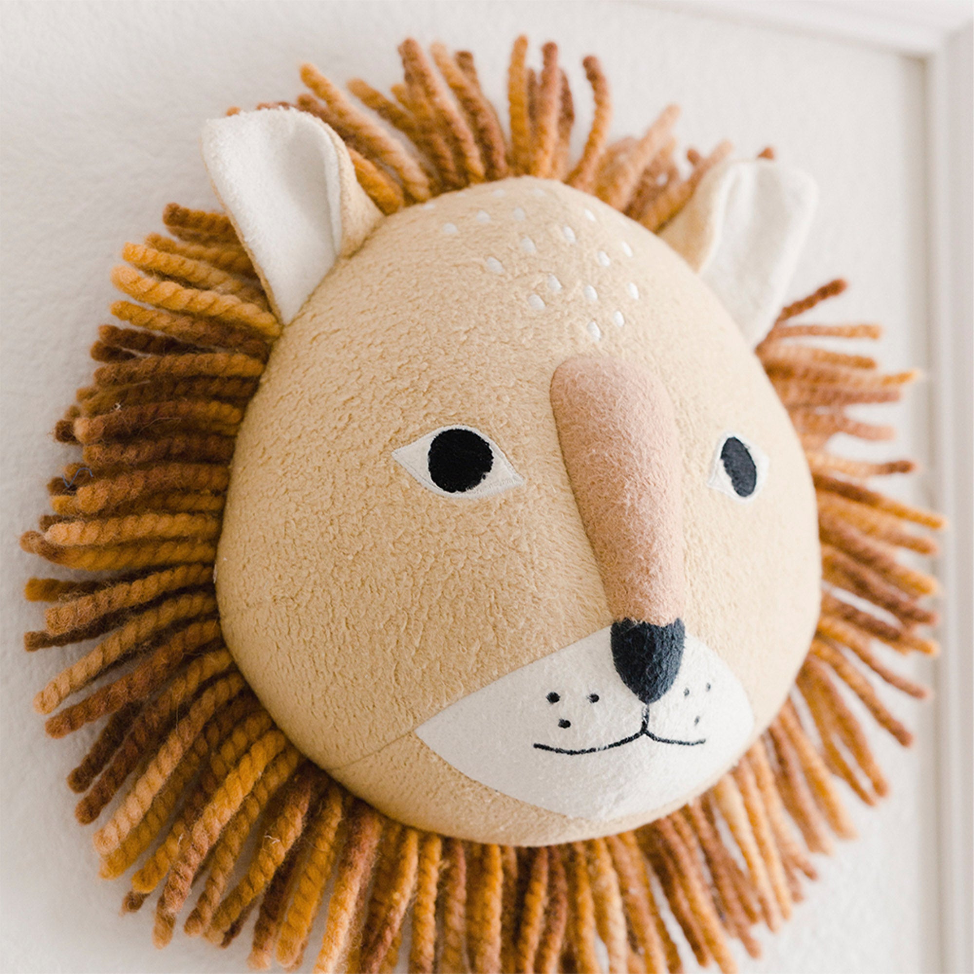 Lion Plush Head Wall Decor