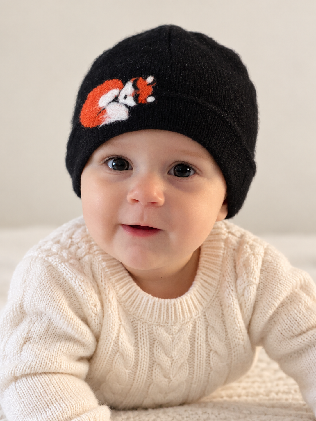 Sleeping Fox Cashmere Hat - Baby