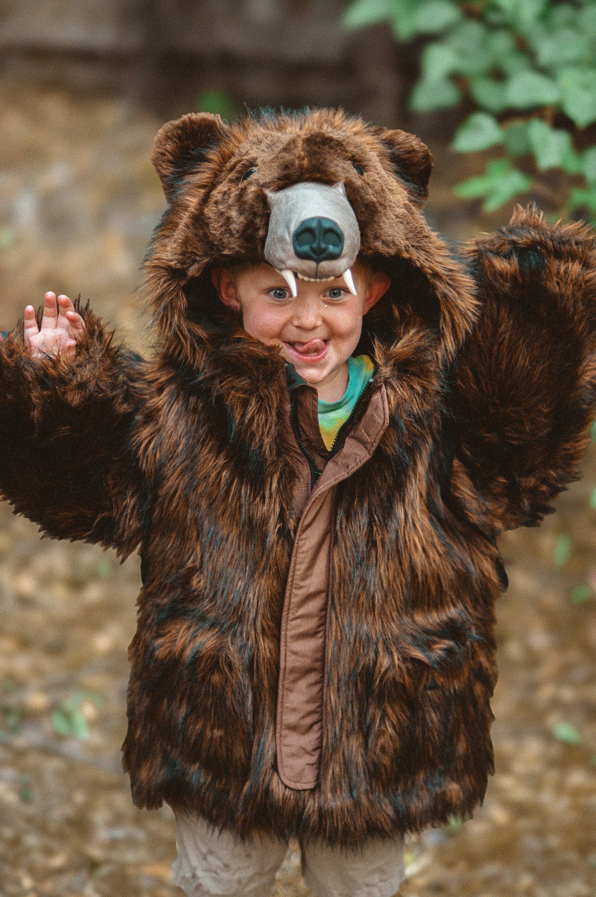 Kids' Grizzly Bear Coat, V6