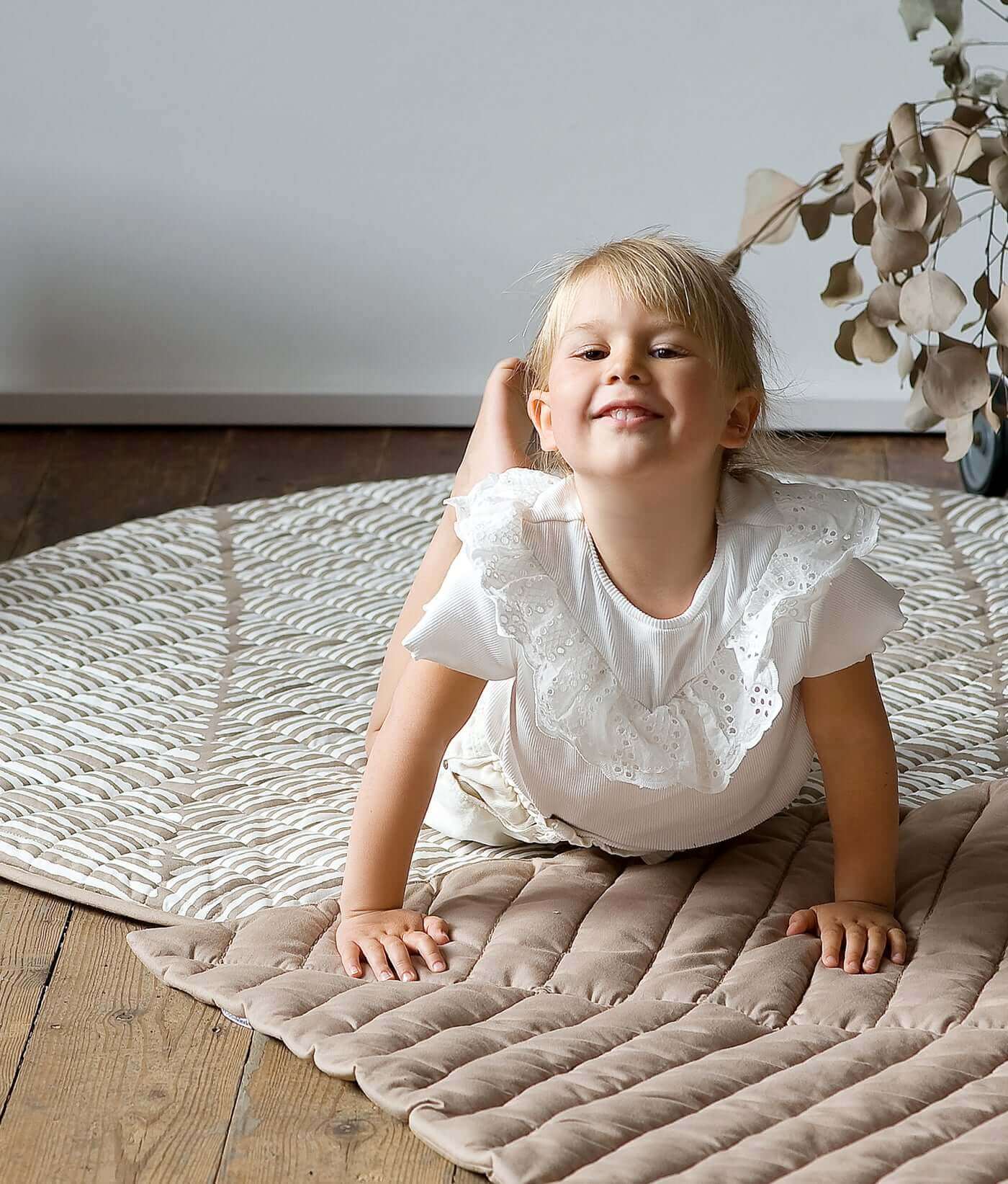 Quilted Cotton Reversible Playmats | Leaves - Tan