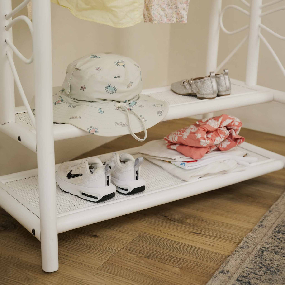 Belle Kids Montessori Clothing Rack - White