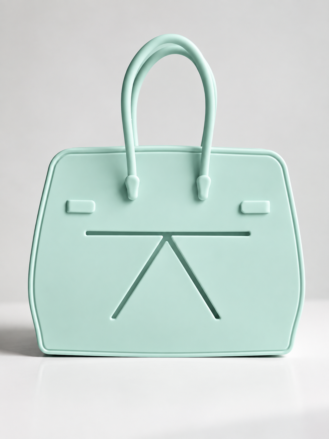 Snack Tote: French-inspired Luxury Holder For Chic Kids