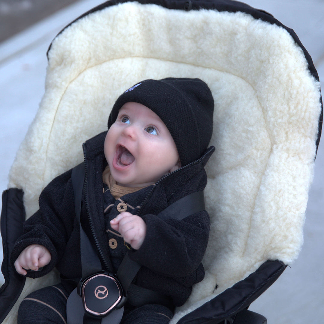 Black Organic Wool Adjustable Footmuff