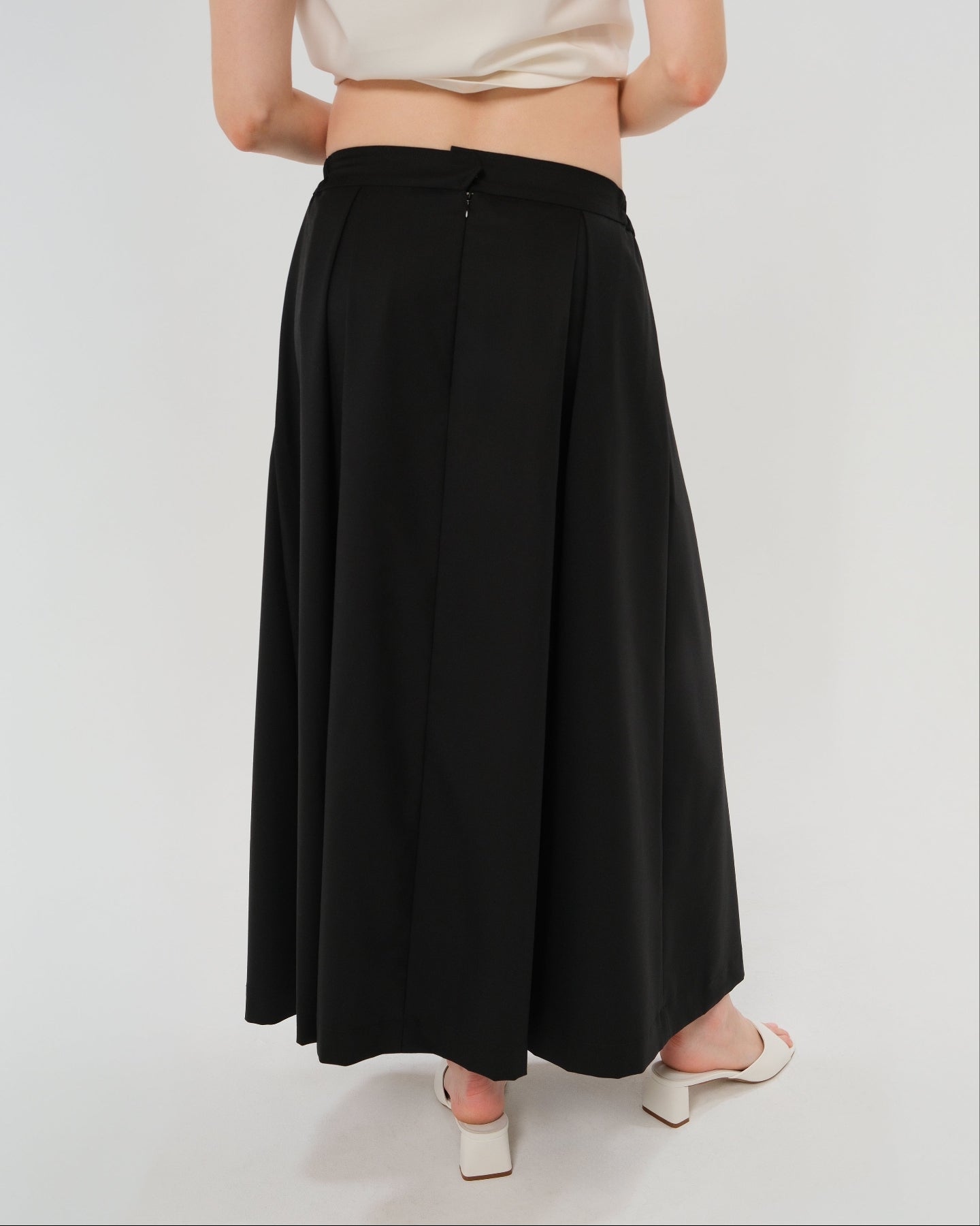 Over-under Bump Pleated Maternity Maxi Skirt In Lightweight Wool Blend