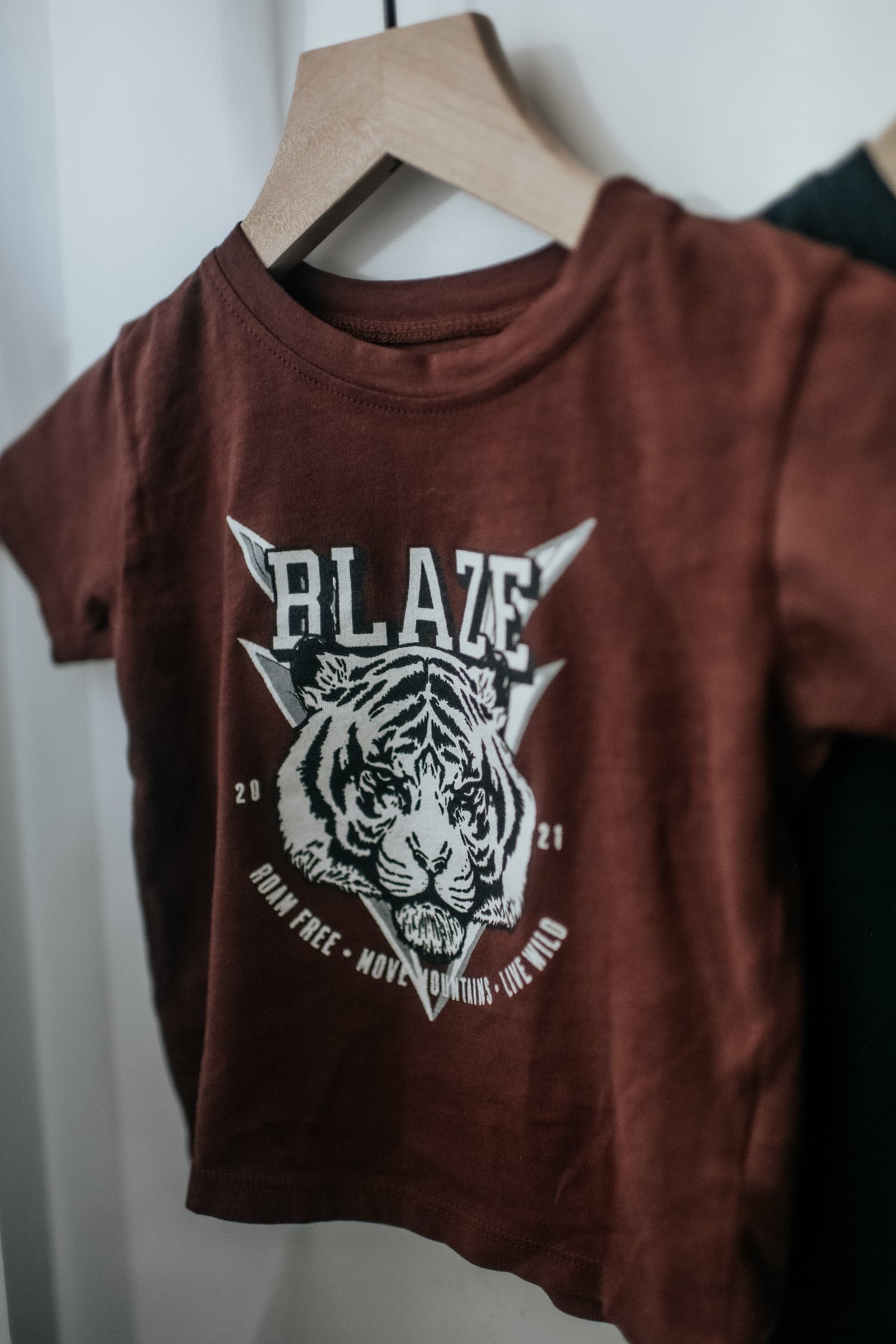 Legacy Tee | Brave Tiger Tee In Raisin