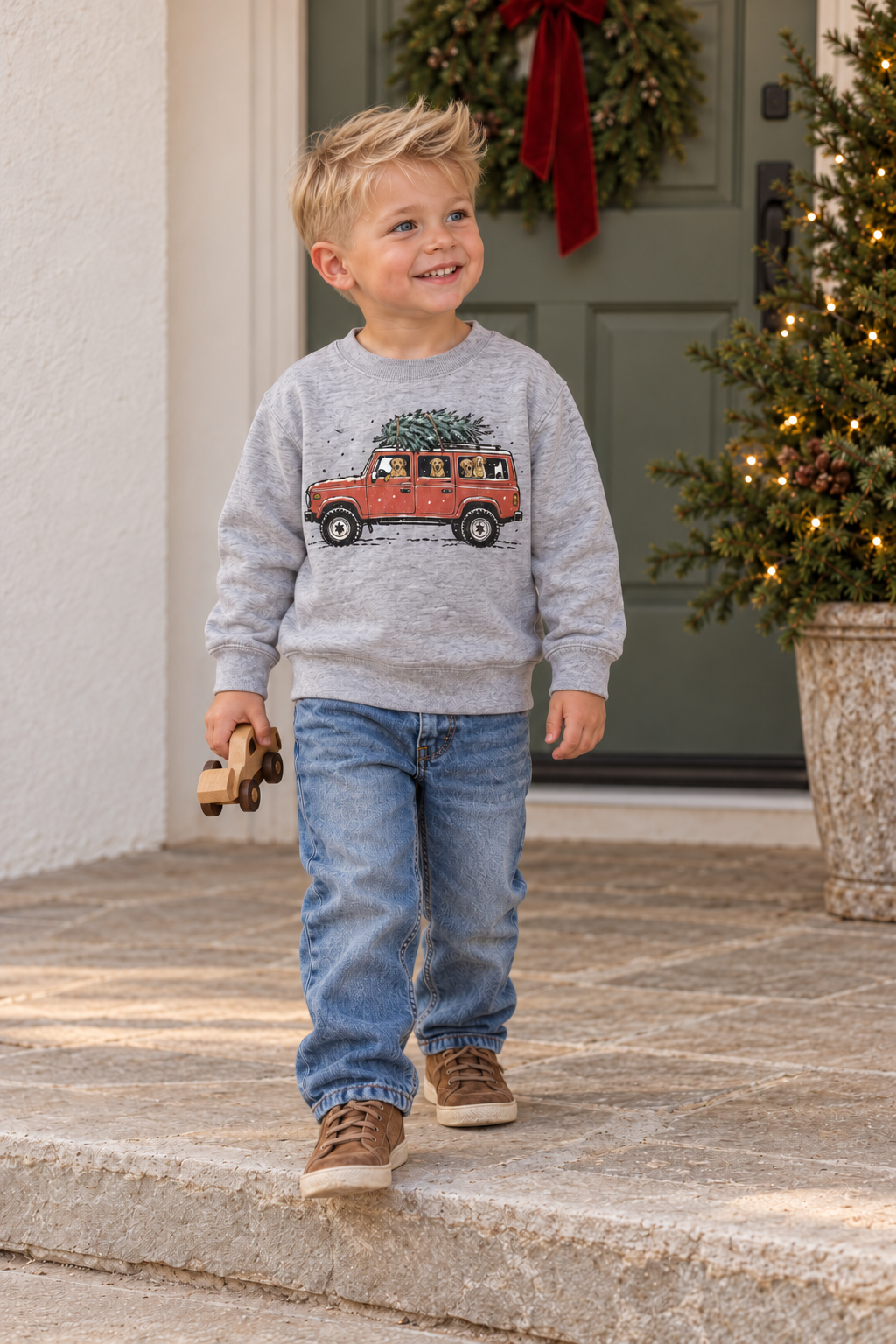 Christmas Dogs Tee/pullover