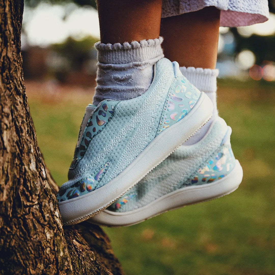 Bolt Girls Slip-on Sneaker