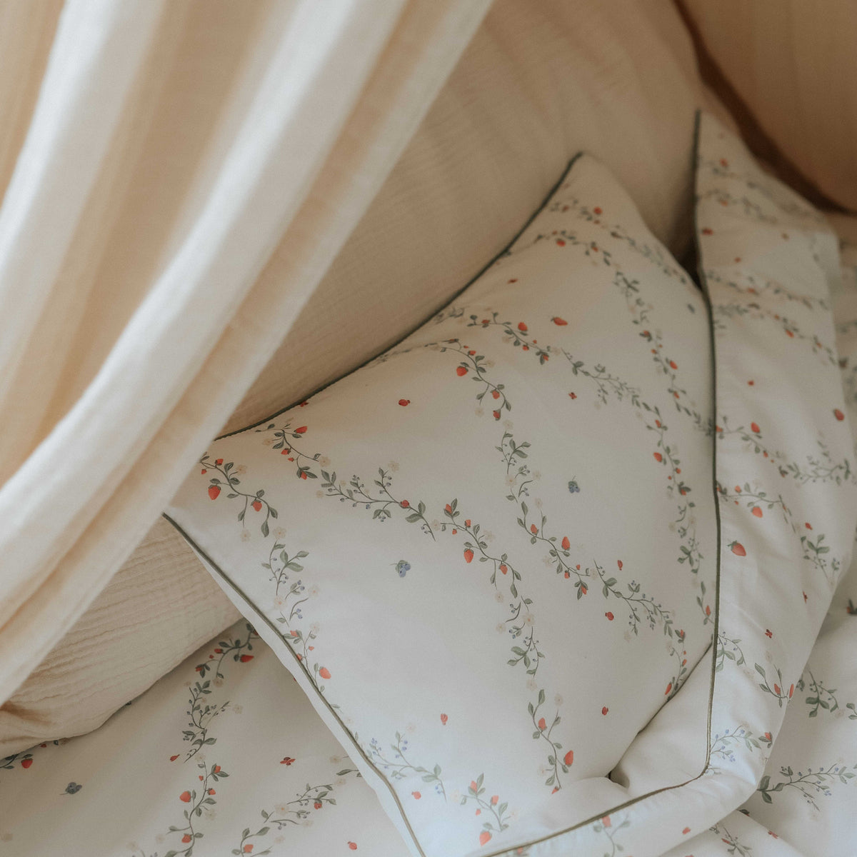 Botanical Berries Toddler Pillow - Ivory