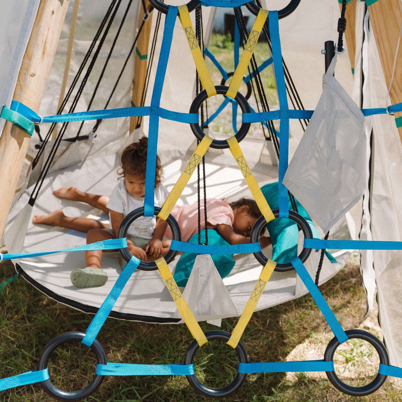 Hover Platform Swing
