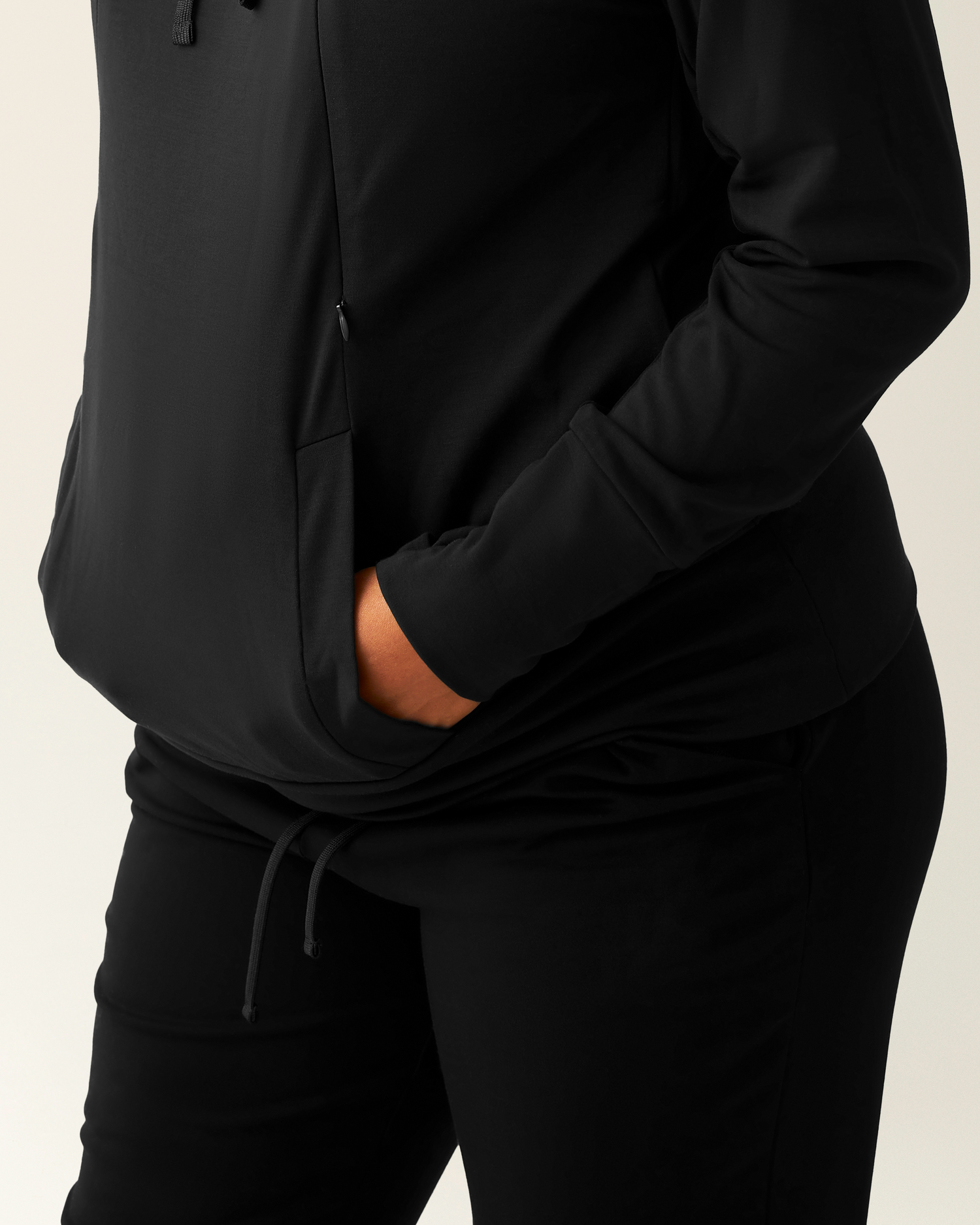 Brushed Bamboo Maternity & Nursing Hoodie | Black