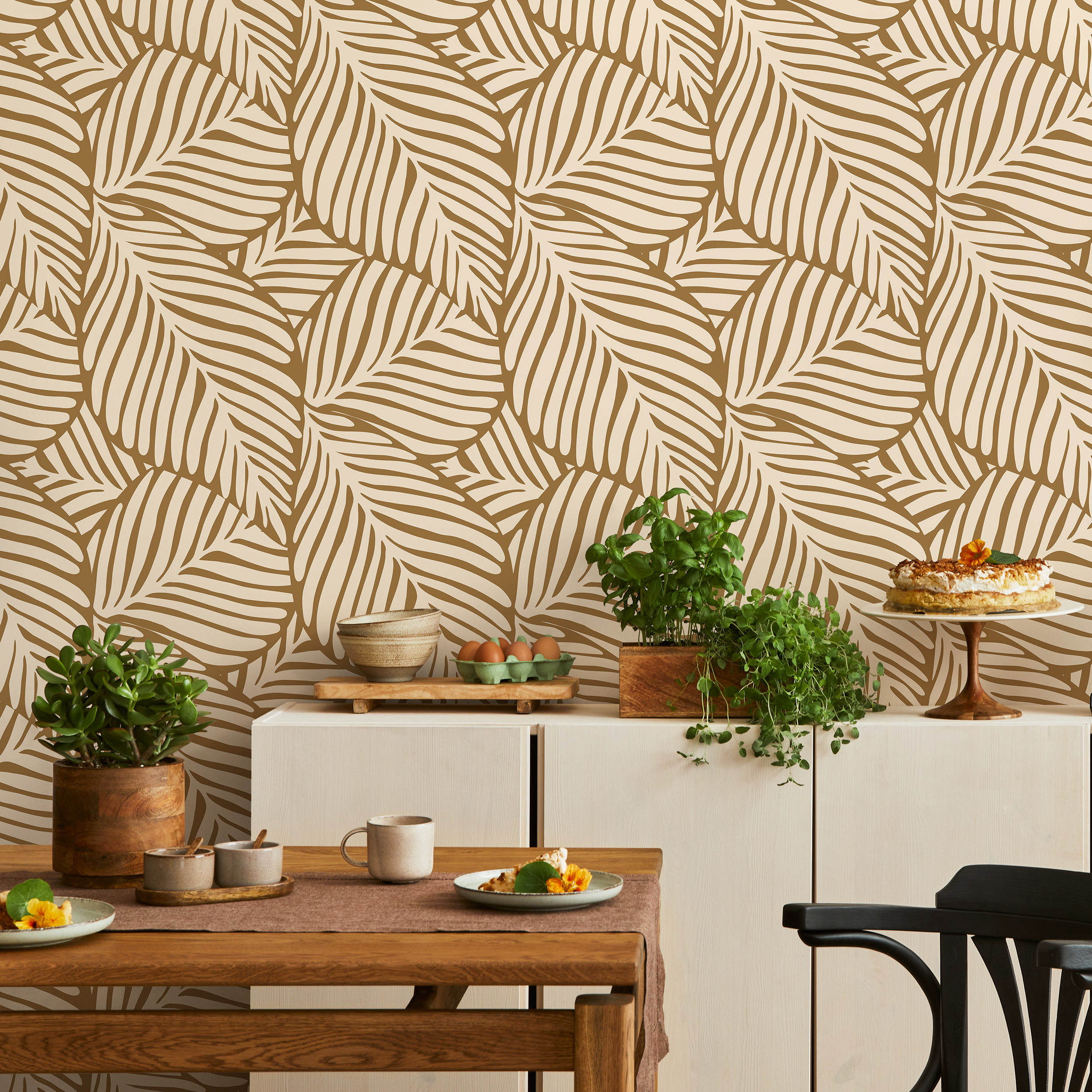 Botanical Wallpaper With A Stylized Leaf Motif In Tan And Beige - C108