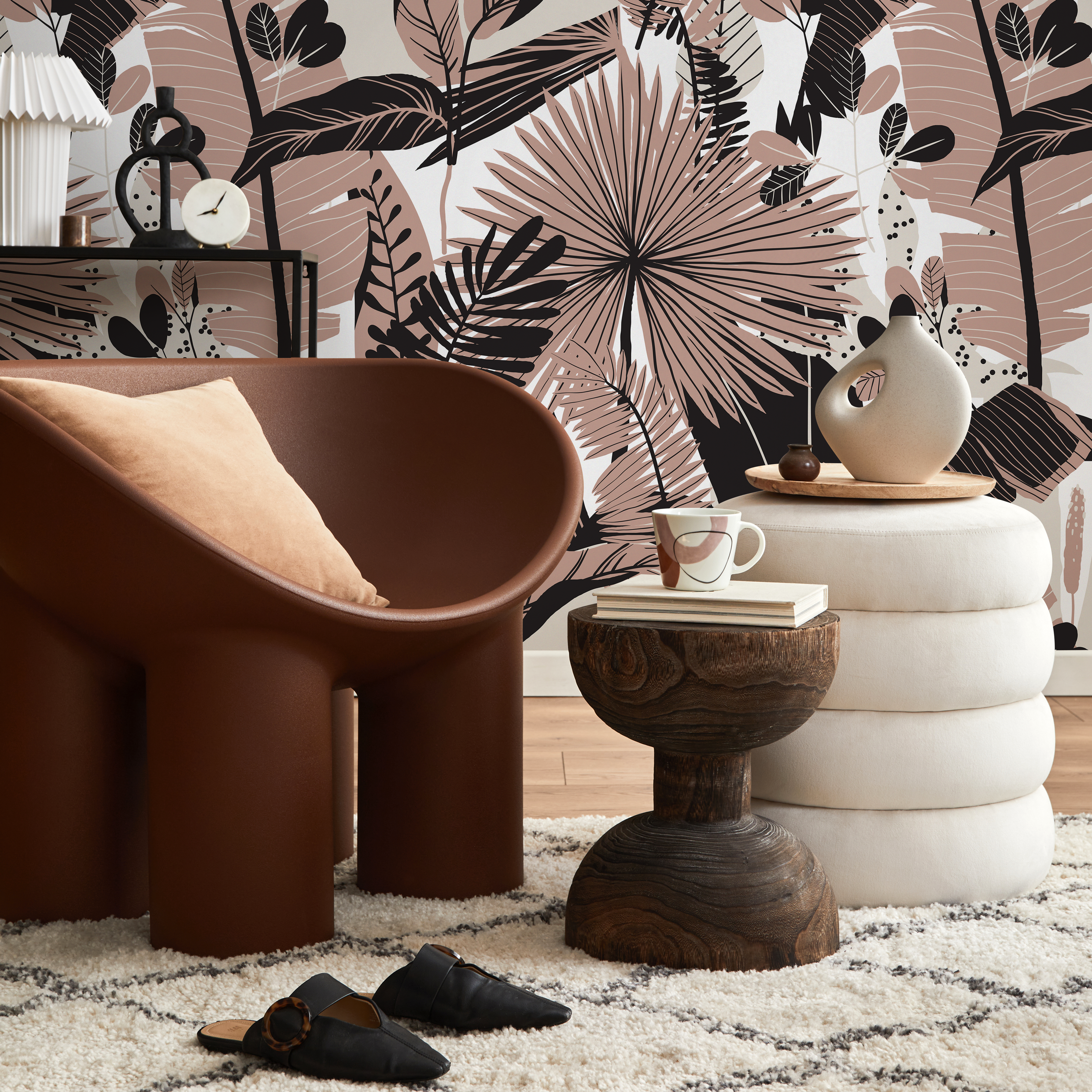 Botanical Wallpaper Featuring Modern Jungle Leaves In Pink And Black - C166