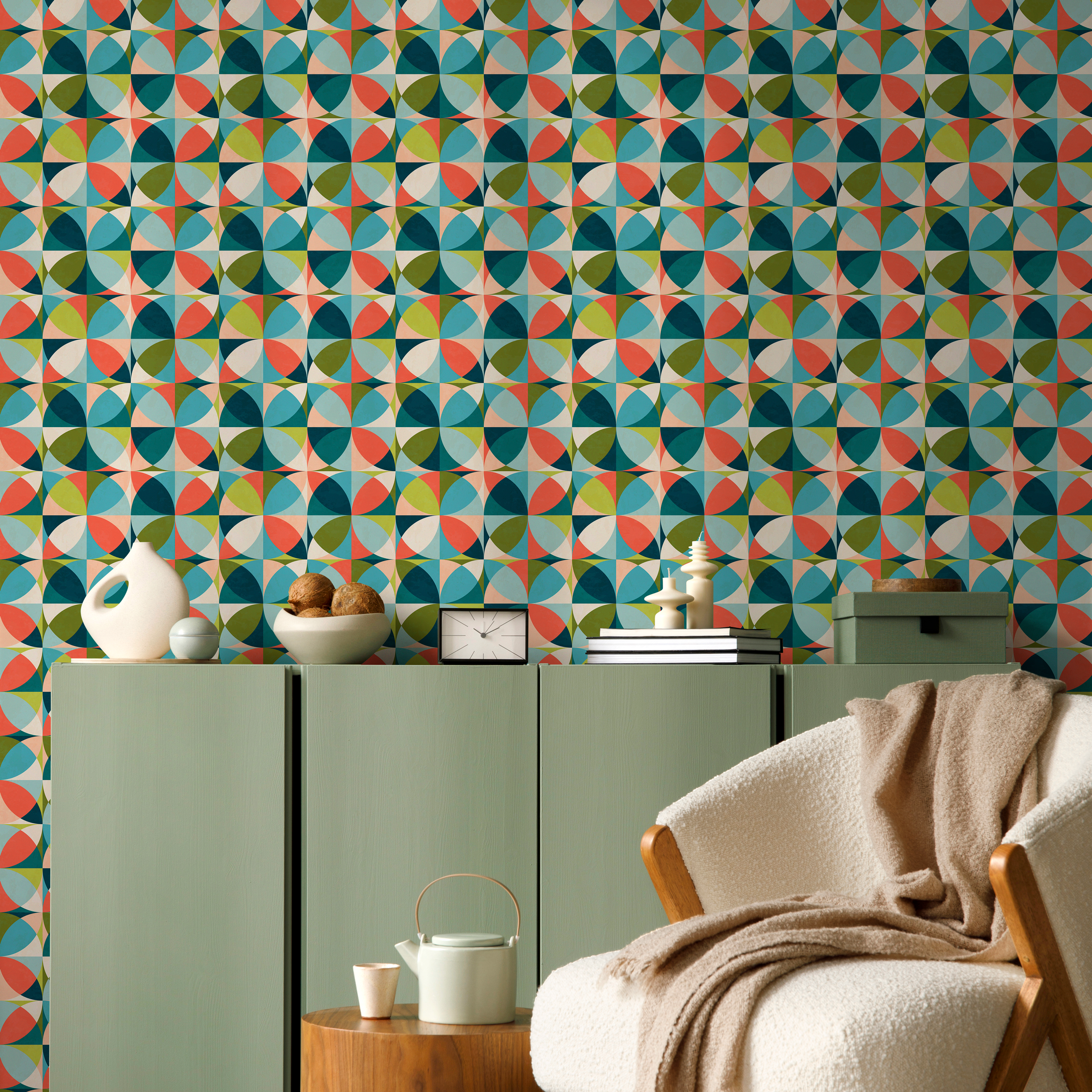 Geometric Wallpaper With A Retro Circle Motif In Teal, Orange, And Green - C192