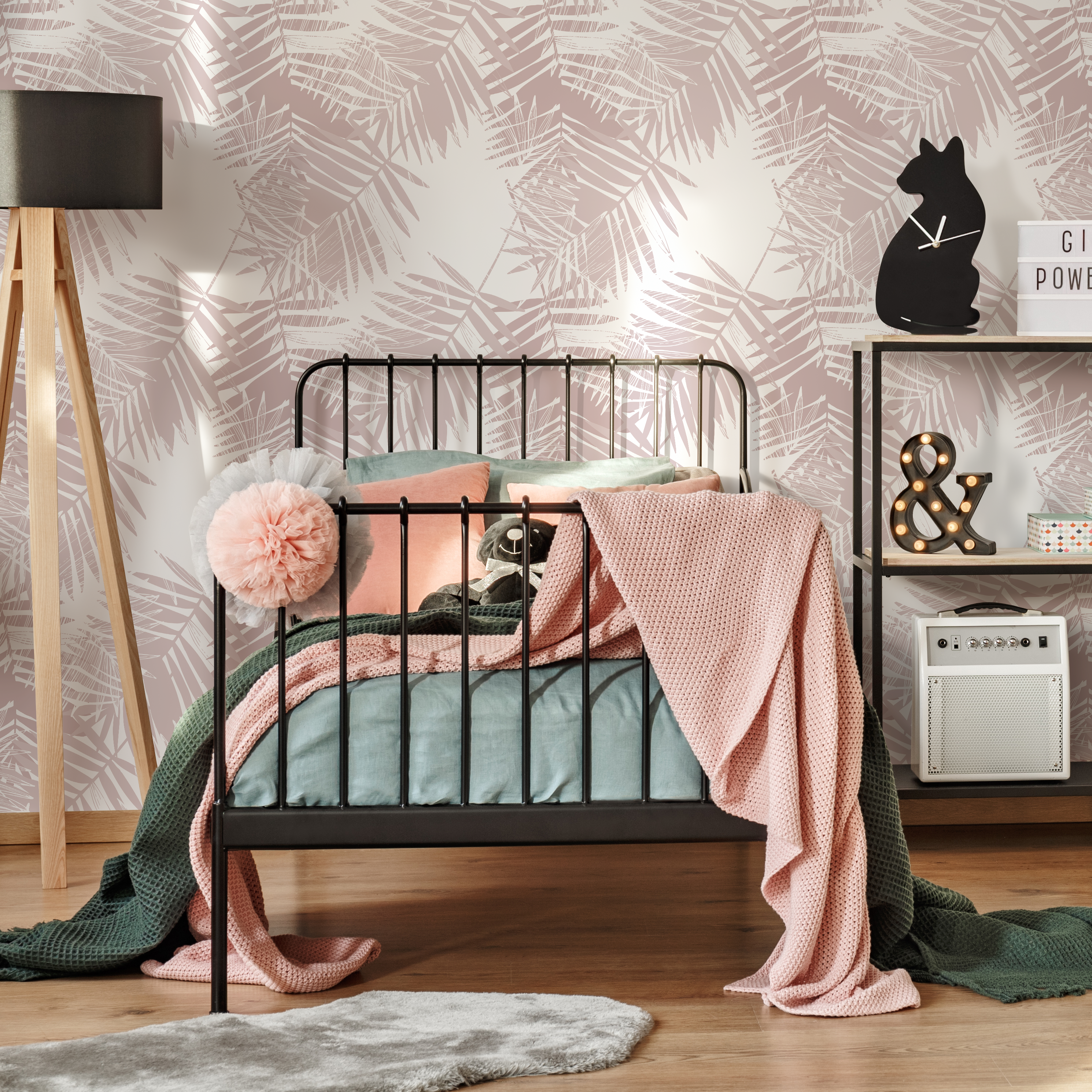 Botanical Wallpaper With A Sketchy Palm Leaf Motif In Dusty Pink - C204