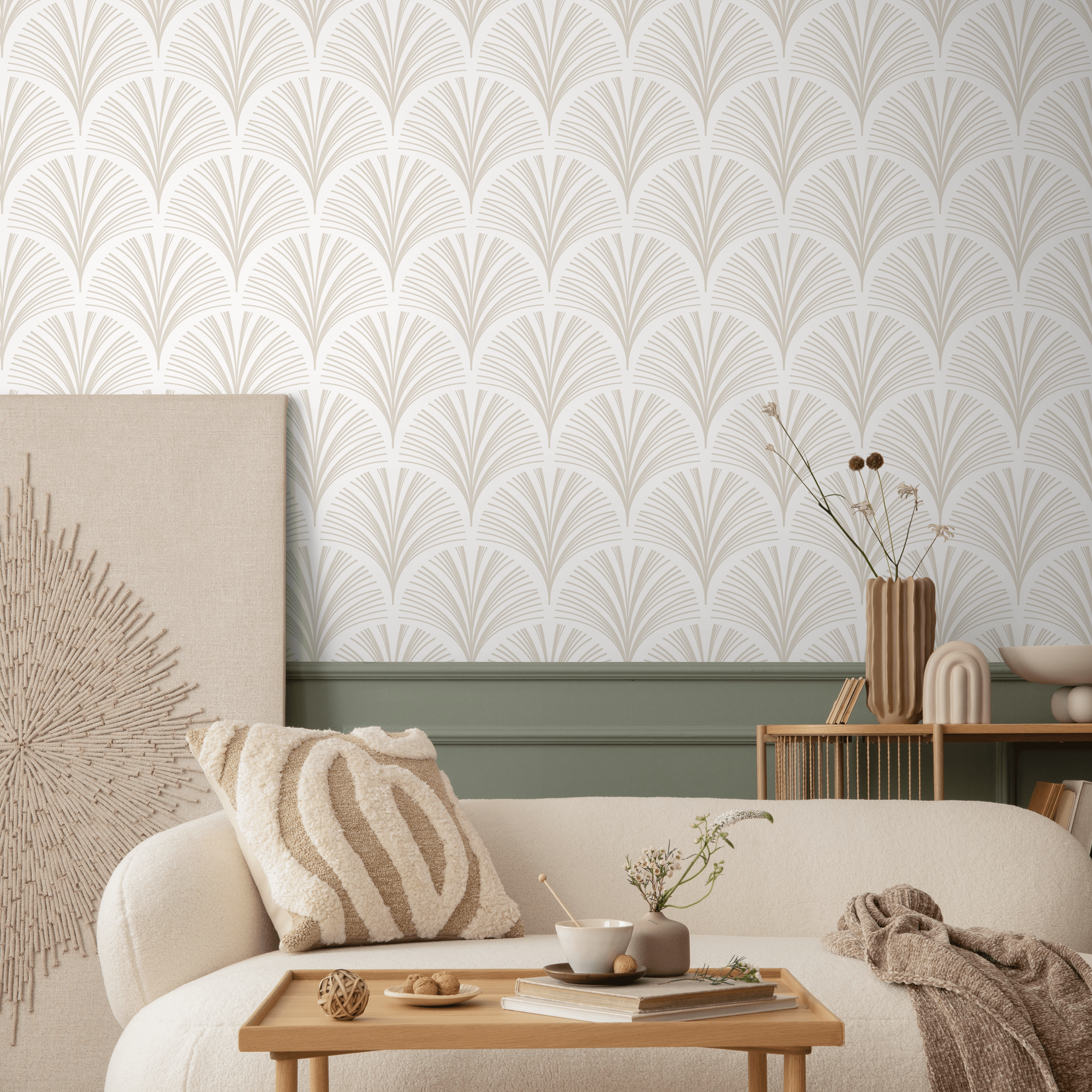 Art Deco Wallpaper Featuring An Elegant Fan Motif In Beige - C219
