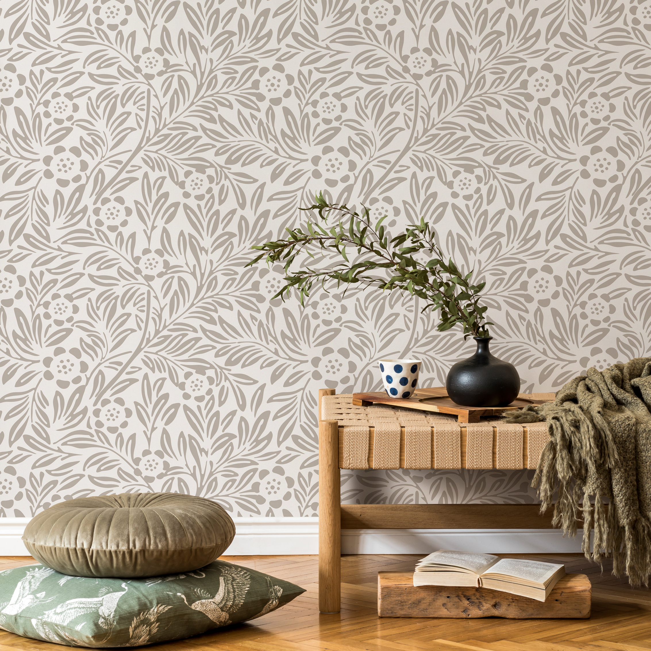 Floral Wallpaper With A Classic Arts And Crafts Motif In Beige - C302