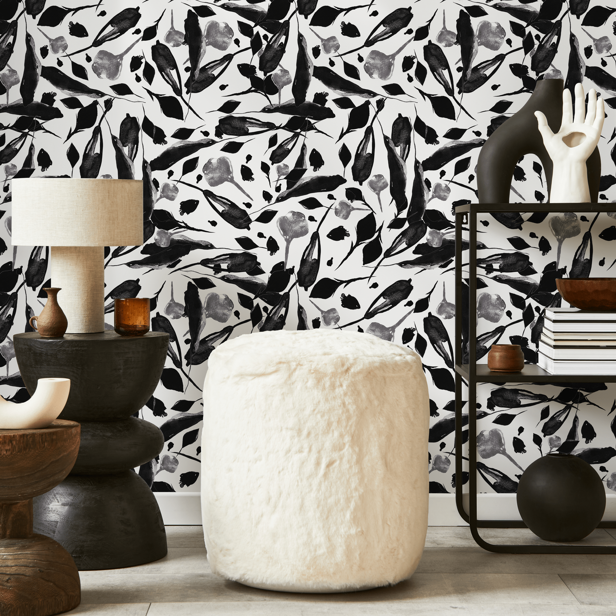 Floral Wallpaper With An Abstract Watercolor Motif In Black And Grey - C305