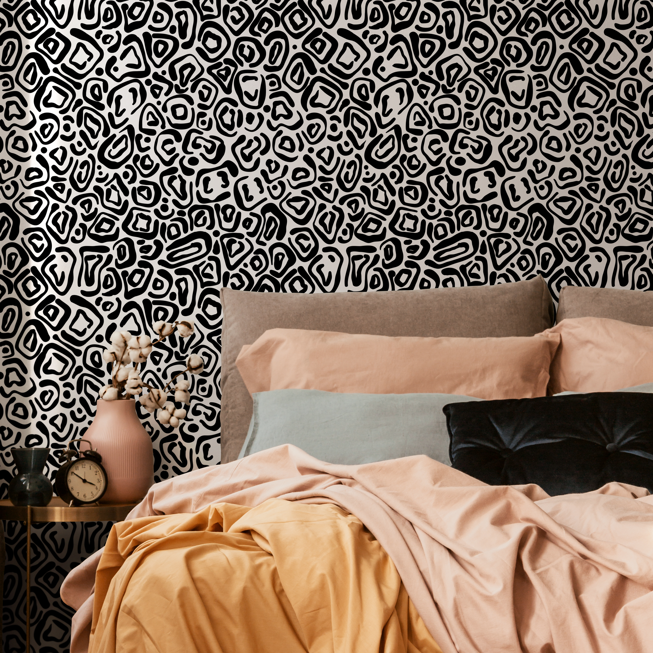 Abstract Wallpaper With An Organic Tribal Motif In Black And White - C314