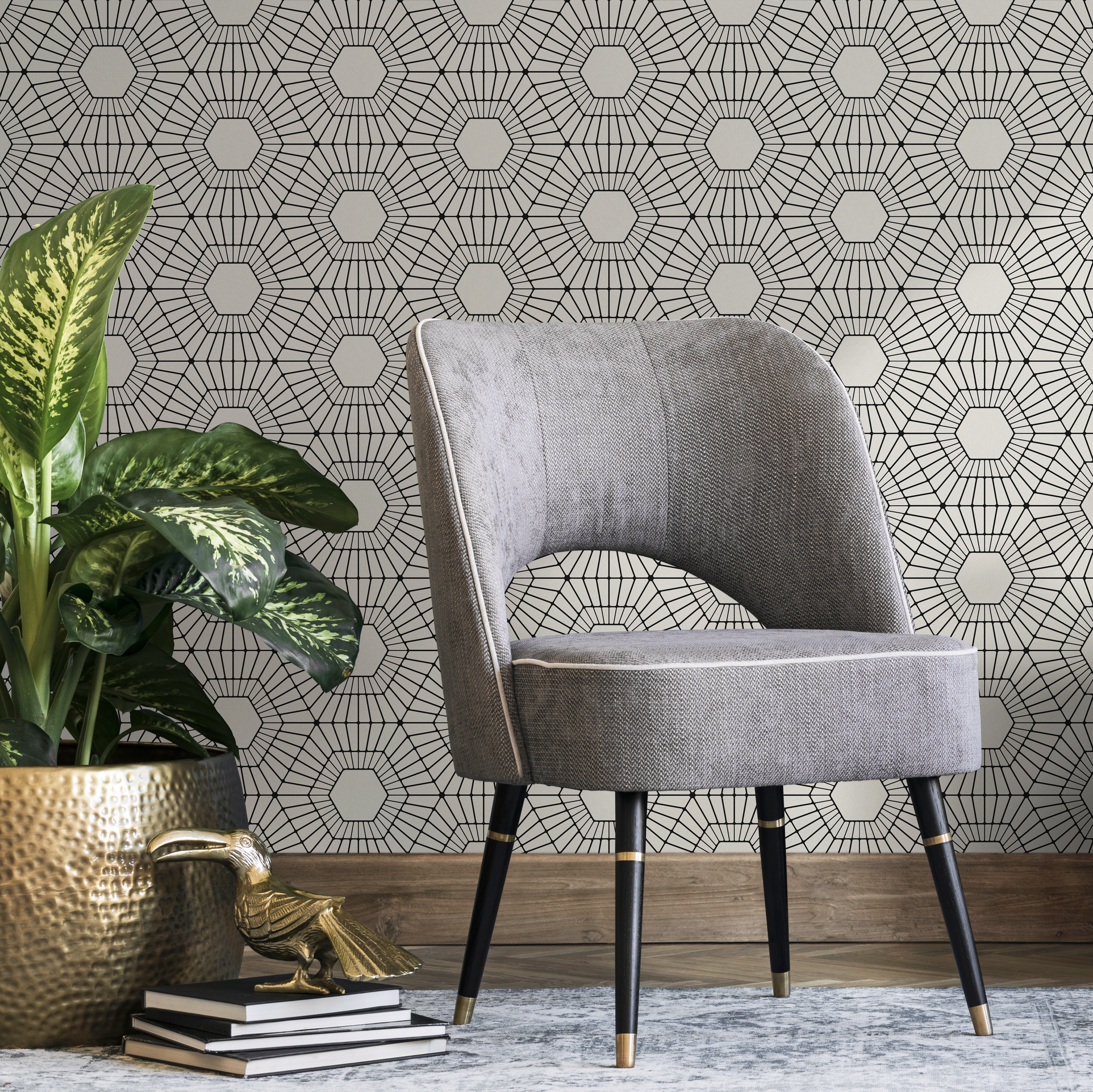 Geometric Wallpaper Featuring Radiating Hexagons In Black And White - C378