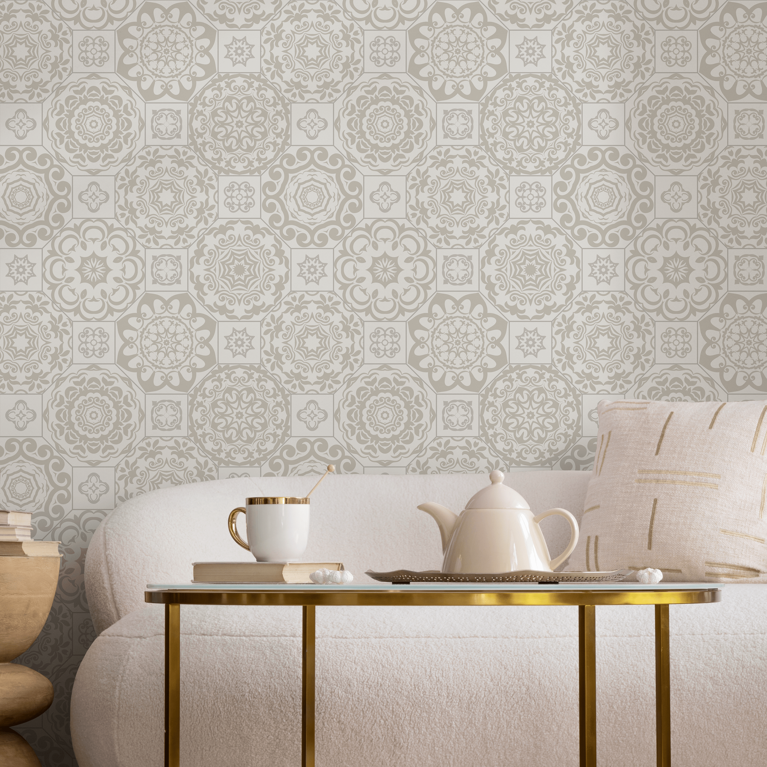 Tile Wallpaper With Intricate Medallion Motifs In Beige And Off-white - C382